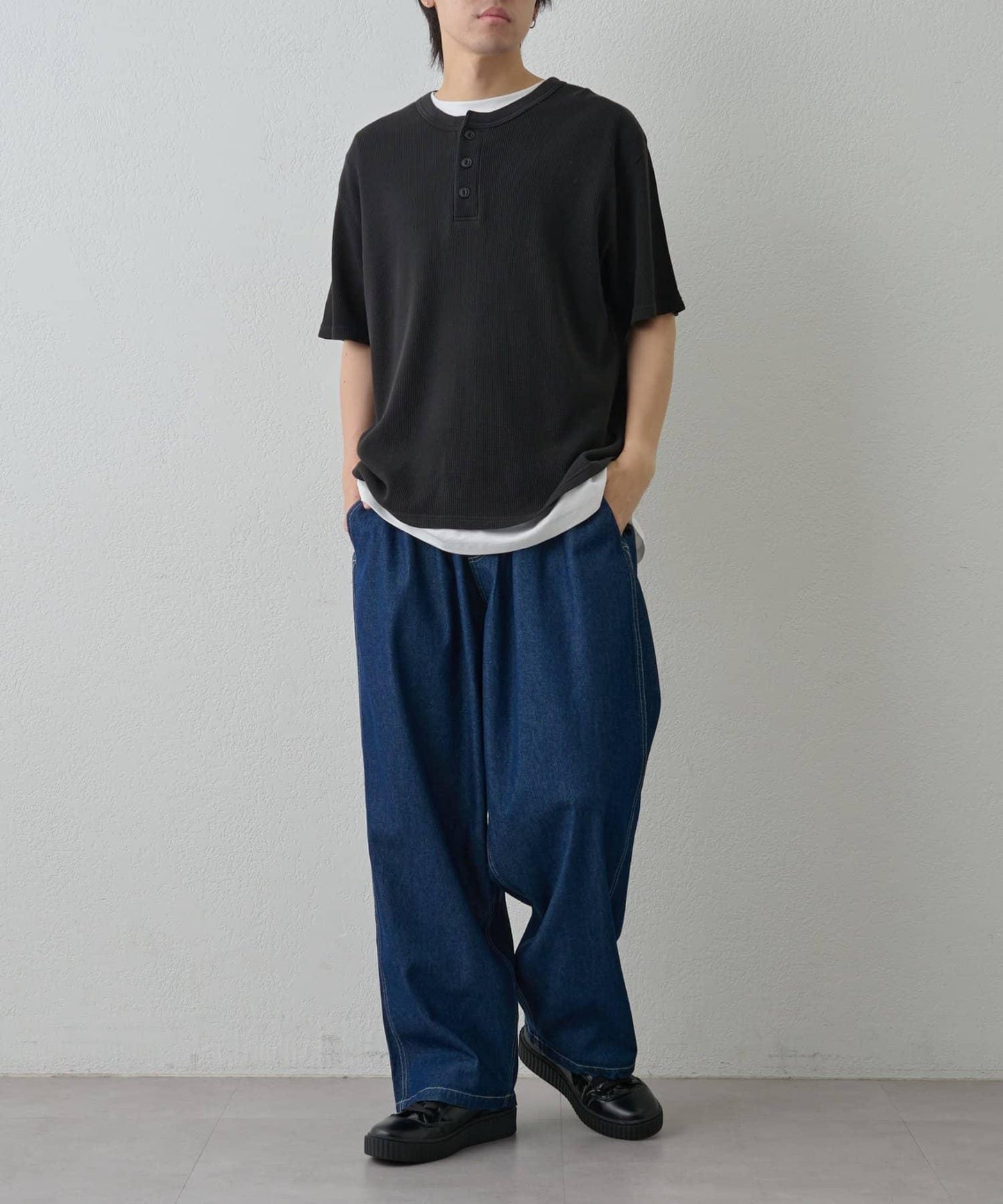 【範例】氣烤華夫餅亨利領T-shirt