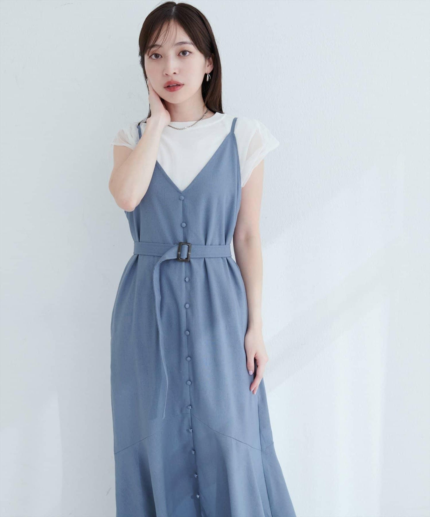 【限定】前後兩用拖地擺邊吊帶連衣裙