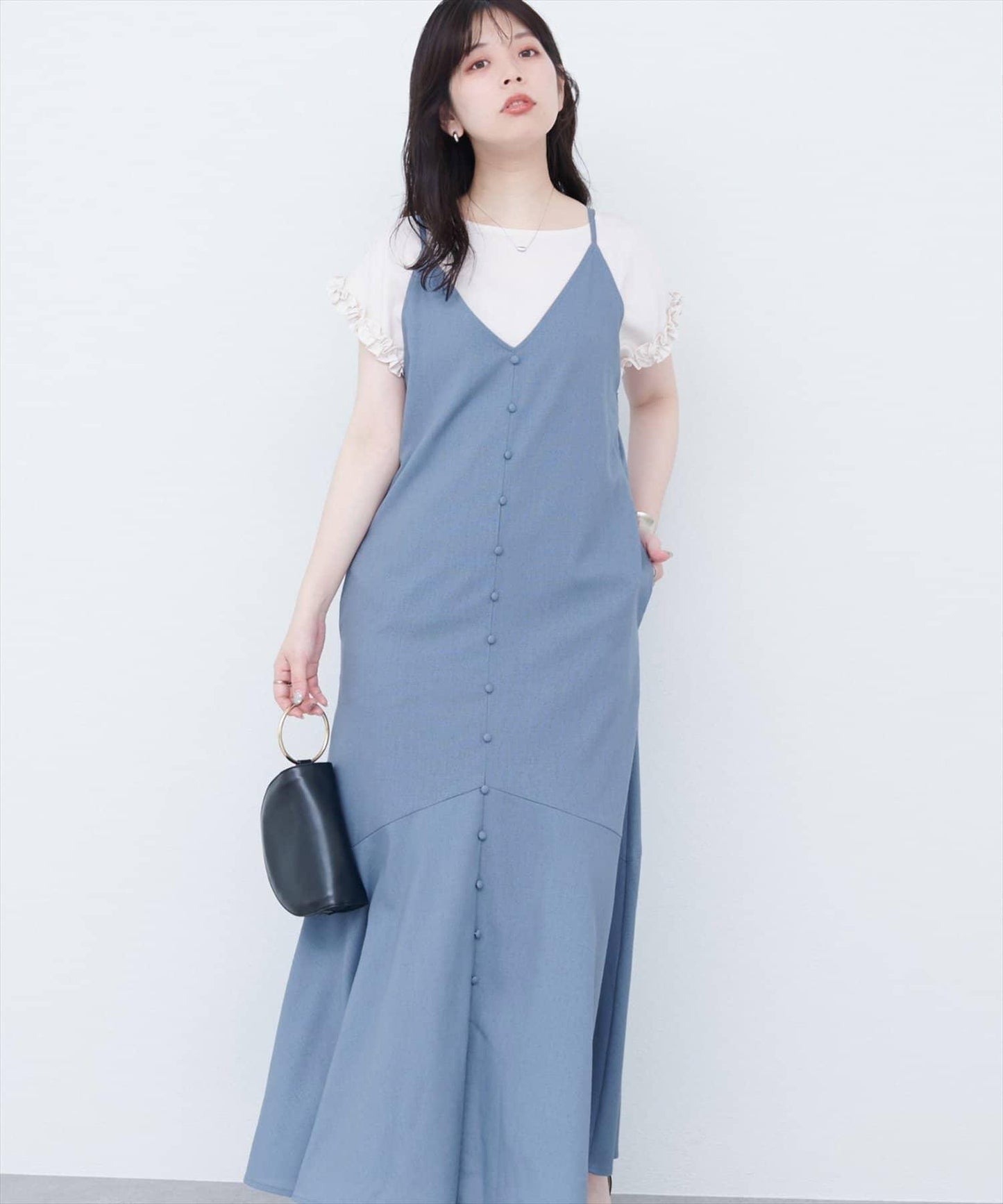 【限定】前後兩用拖地擺邊吊帶連衣裙
