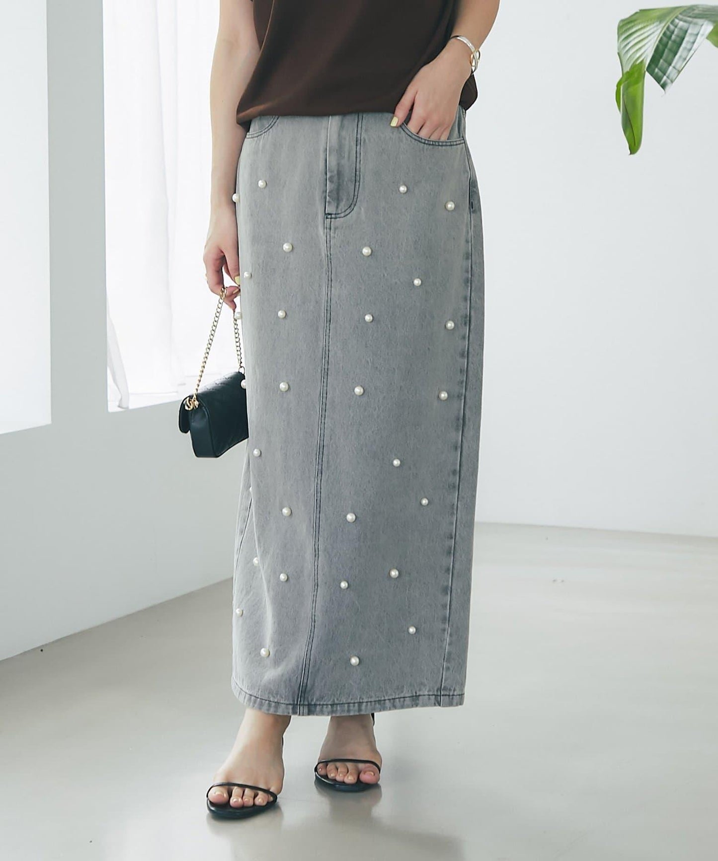 【名品・復刻】珍珠裝飾牛仔緊身長裙