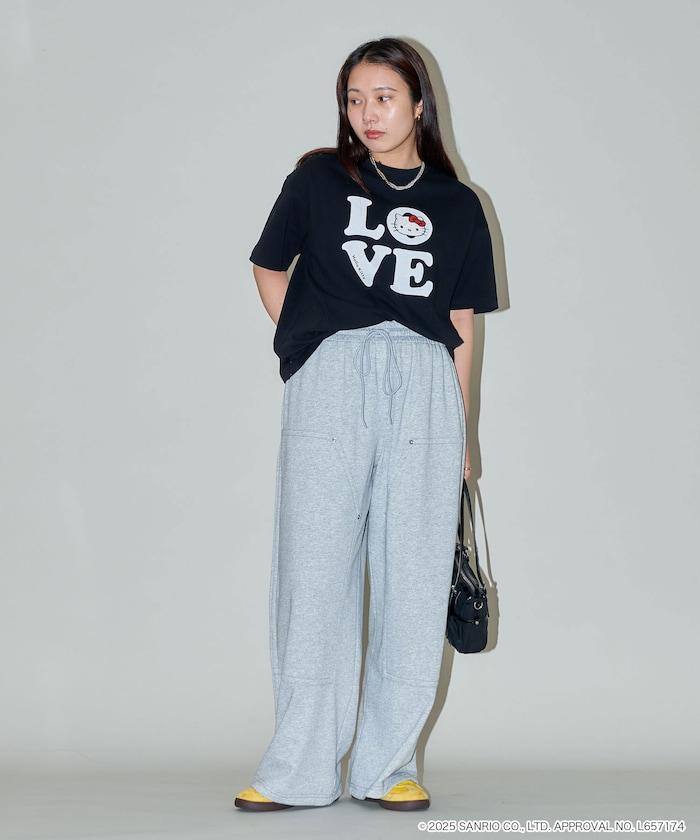"HELLO KITTY/《Hello Kitty》" LOVE Logo T恤