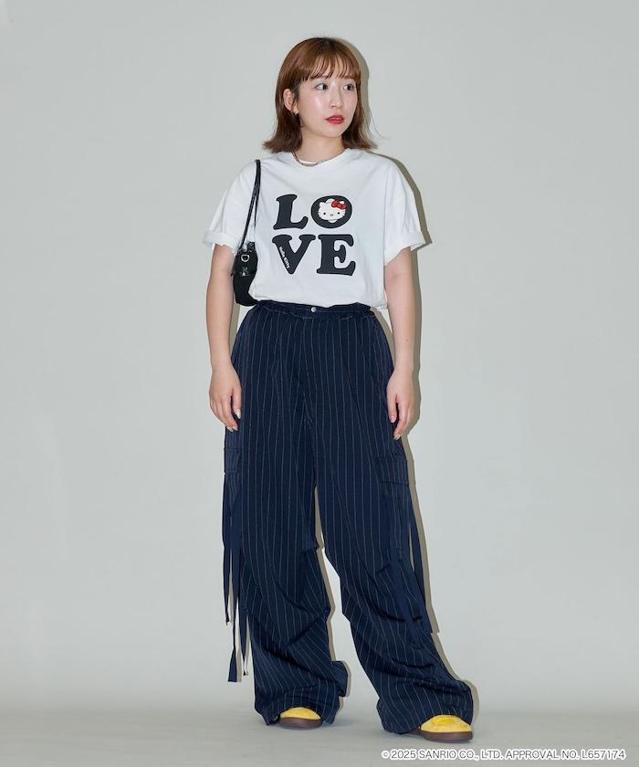 "HELLO KITTY/《Hello Kitty》" LOVE Logo T恤
