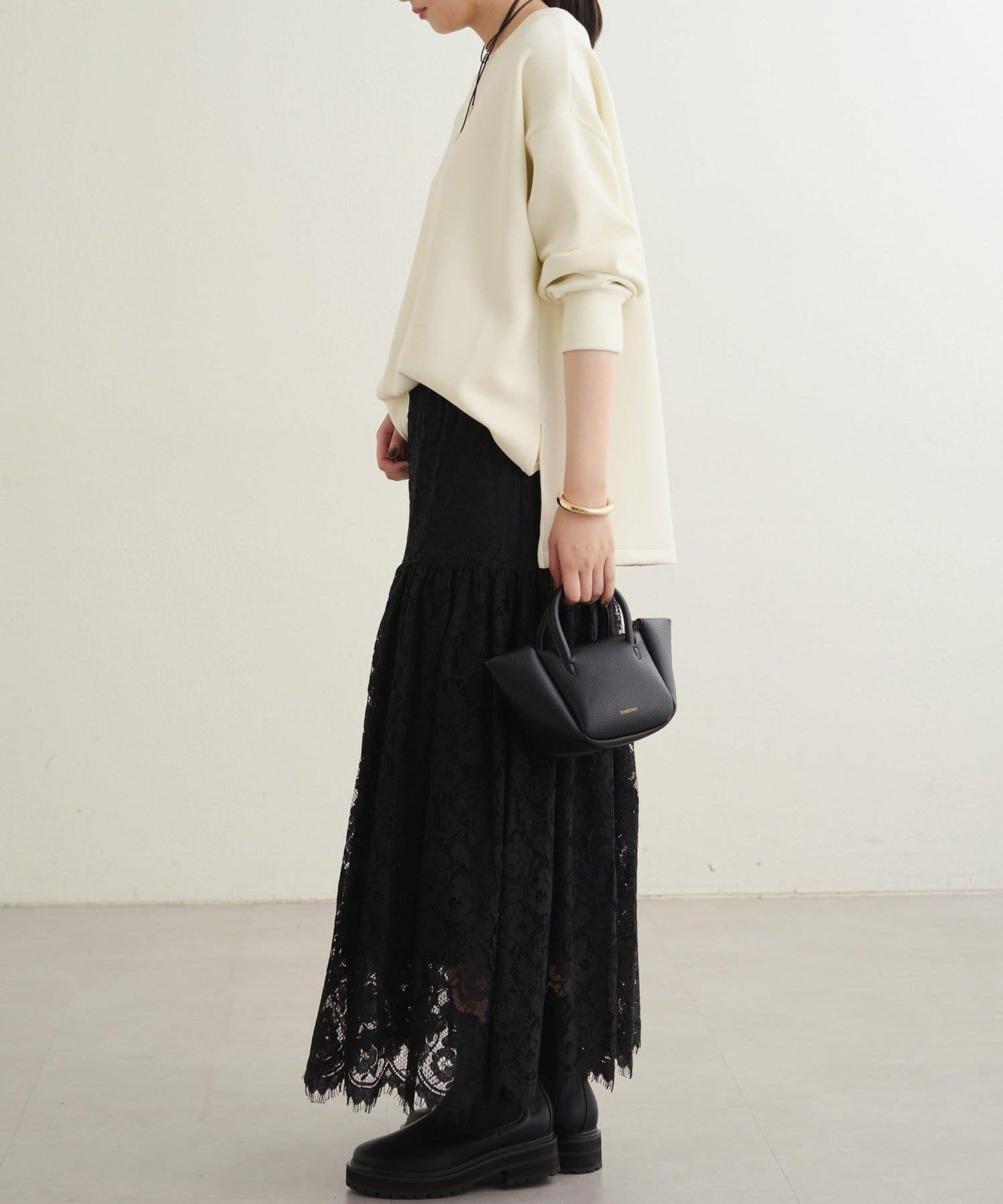 【Loungedress】復古風蕾絲半身裙