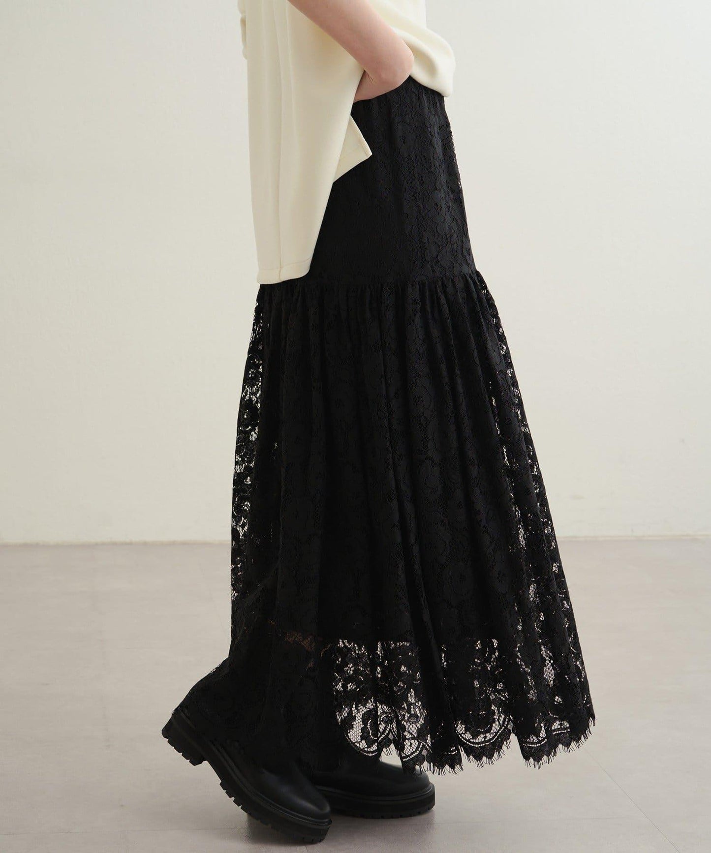 【Loungedress】復古風蕾絲半身裙