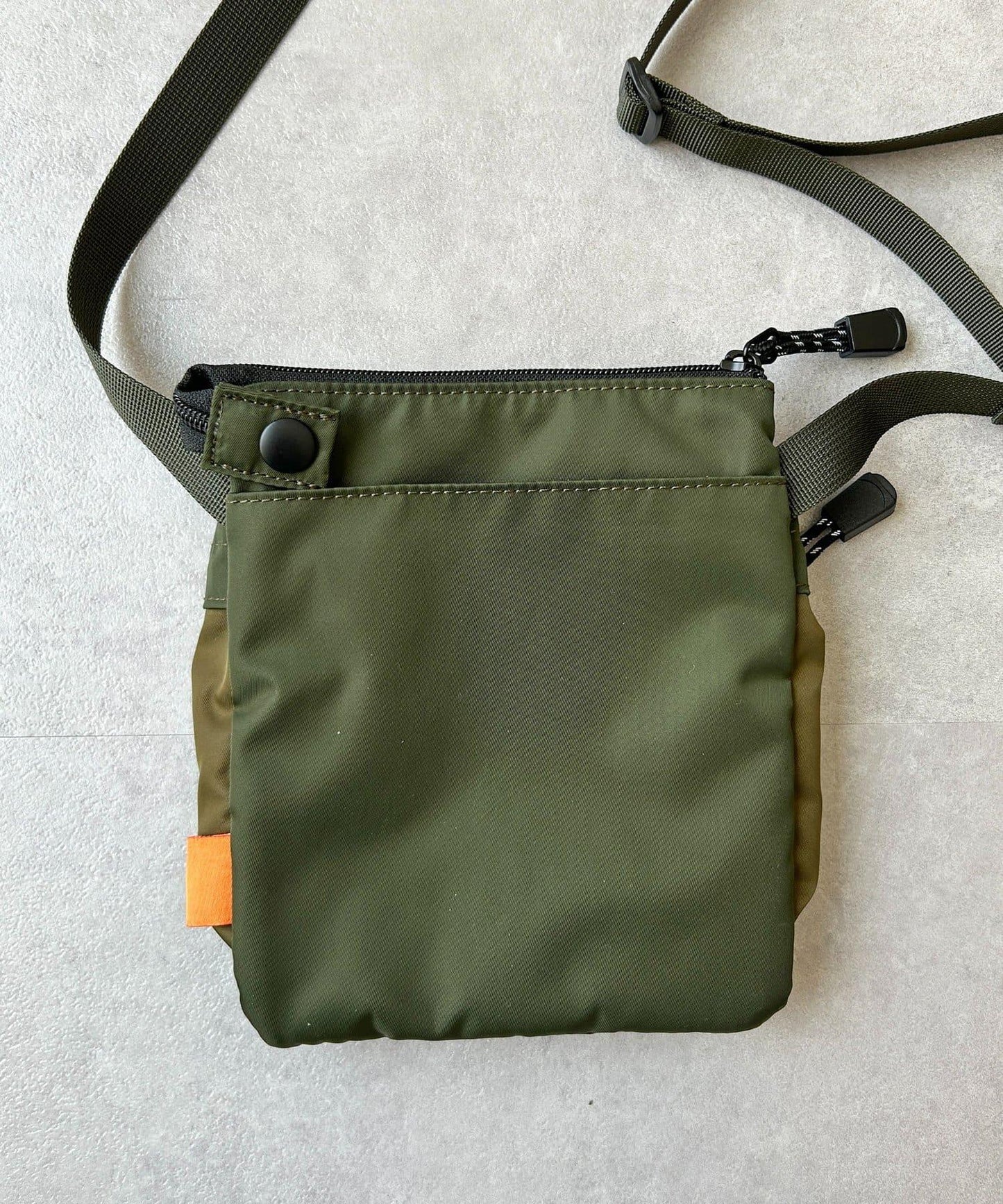 【戶外用品】迷你肩揹包