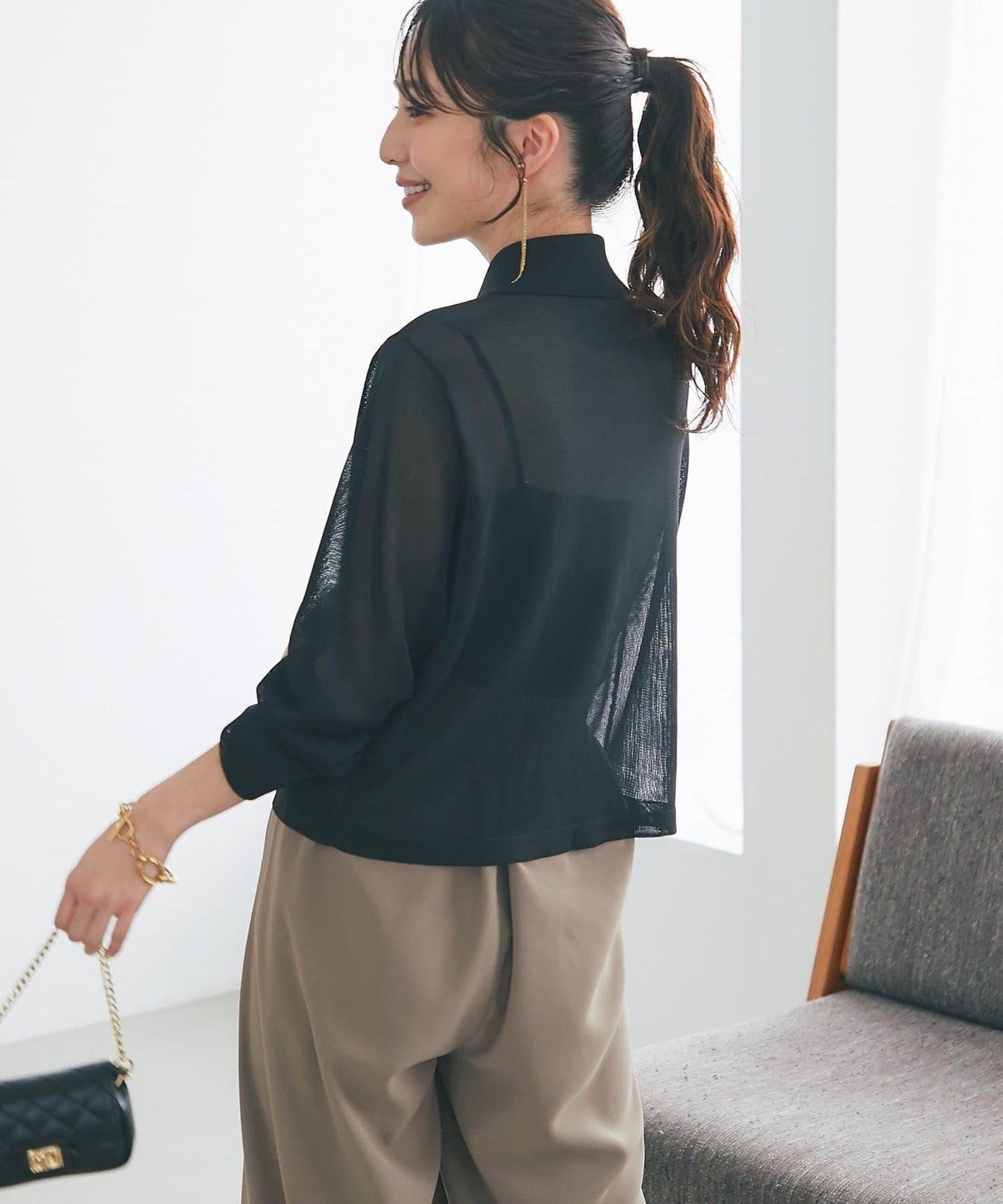 高扭透氣針織夾克開衫