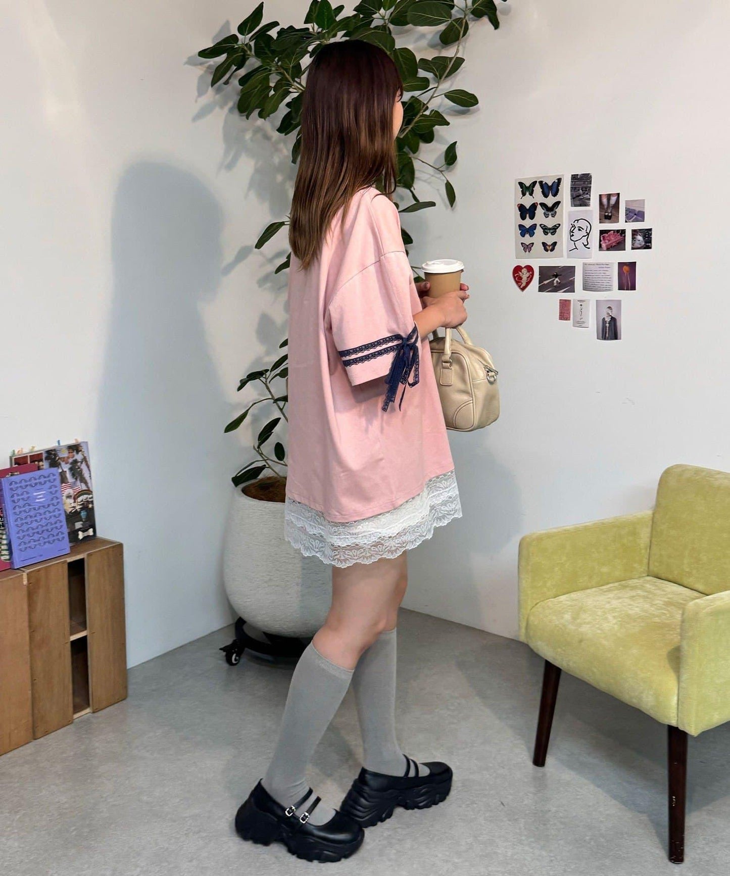 【中性款】蝴蝶結袖蕾絲疊層T恤連衣裙