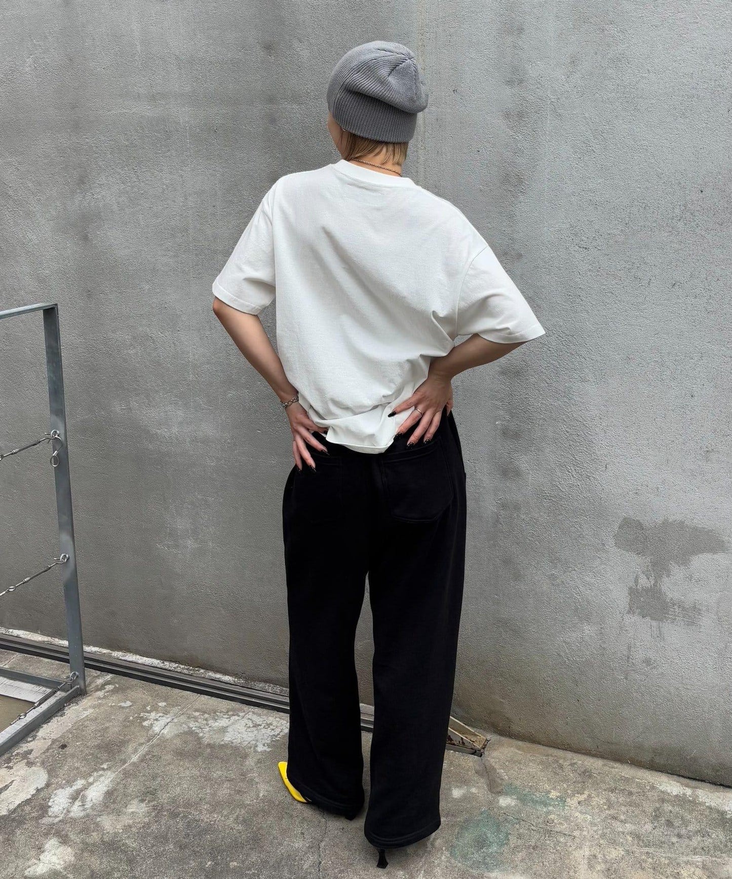 /2尺寸【酸奶油】PW印花口袋T恤