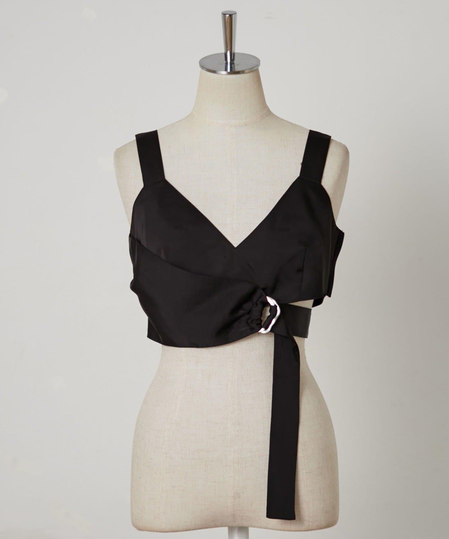 【Mavie..7】不對稱緞面背心