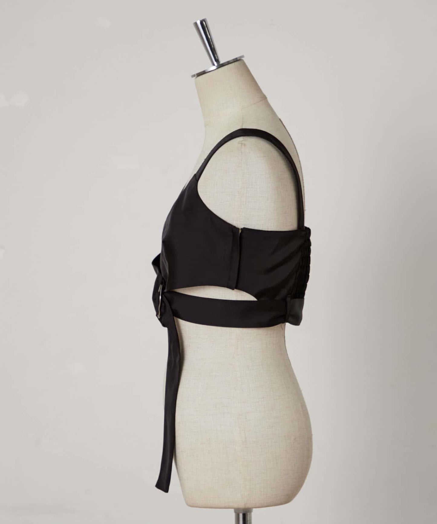 【Mavie..7】不對稱緞面背心