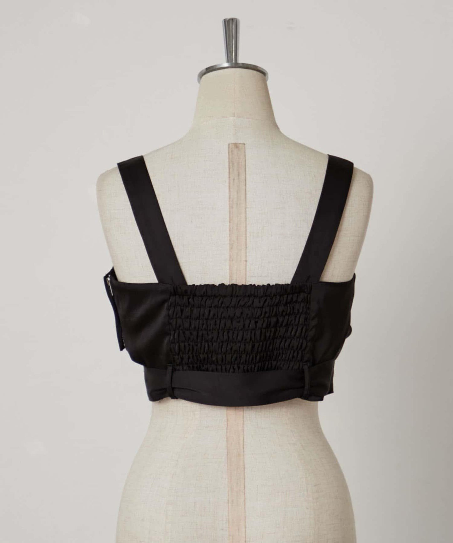 【Mavie..7】不對稱緞面背心