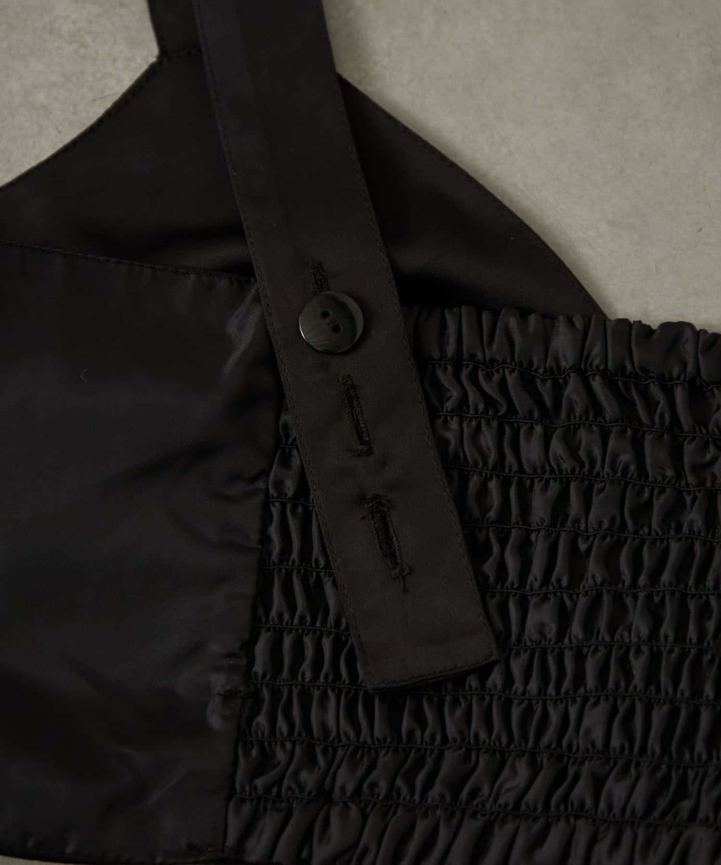 【Mavie..7】不對稱緞面背心