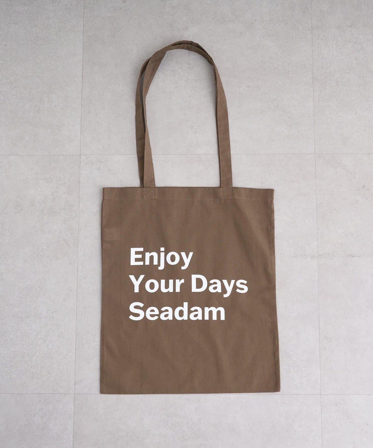 【SEADAM】〈男女通用〉信息印花手提包