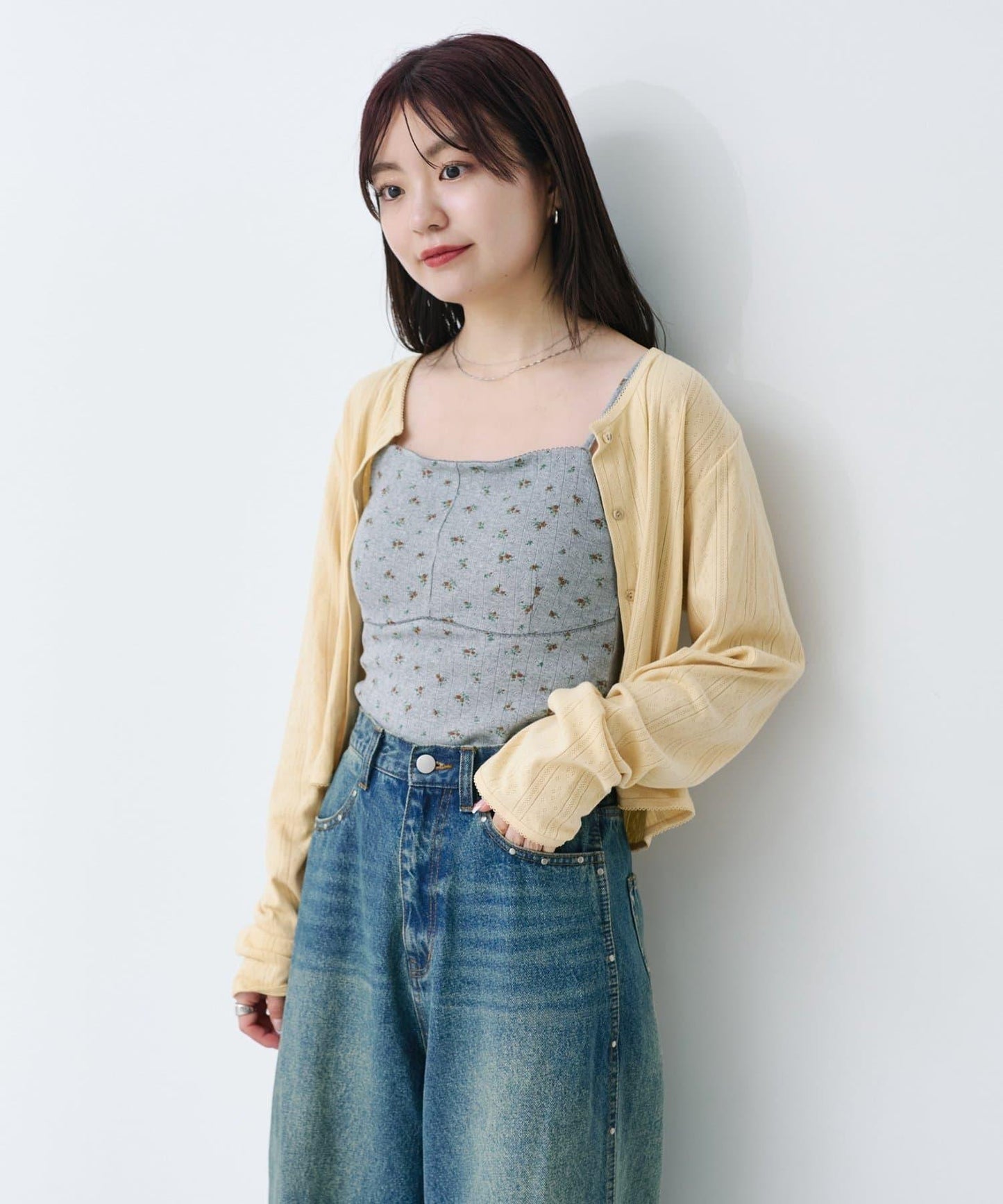【4色展開】帶杯小花紋吊帶衫