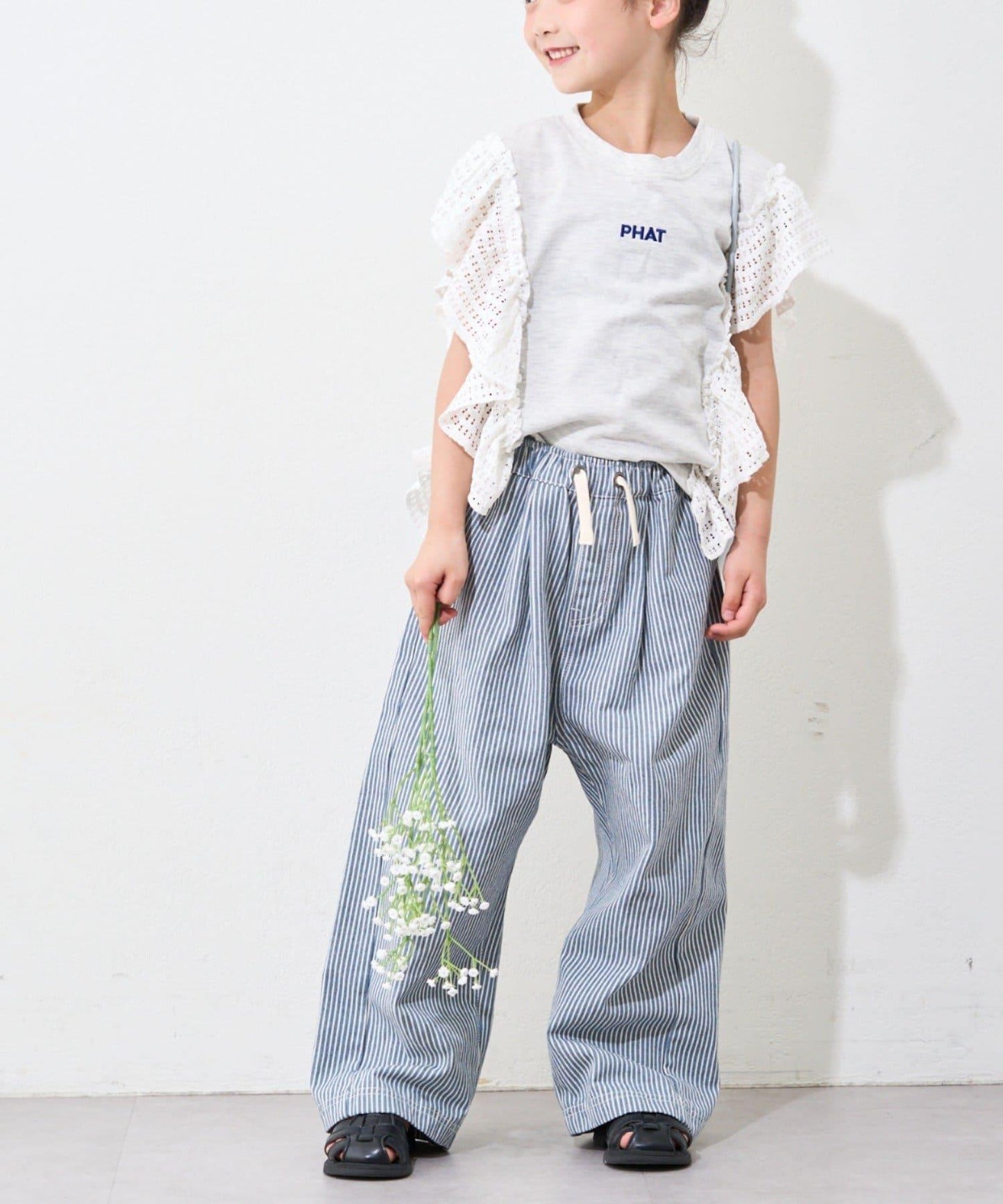 【兒童】網眼荷葉邊一點刺繡logo T恤