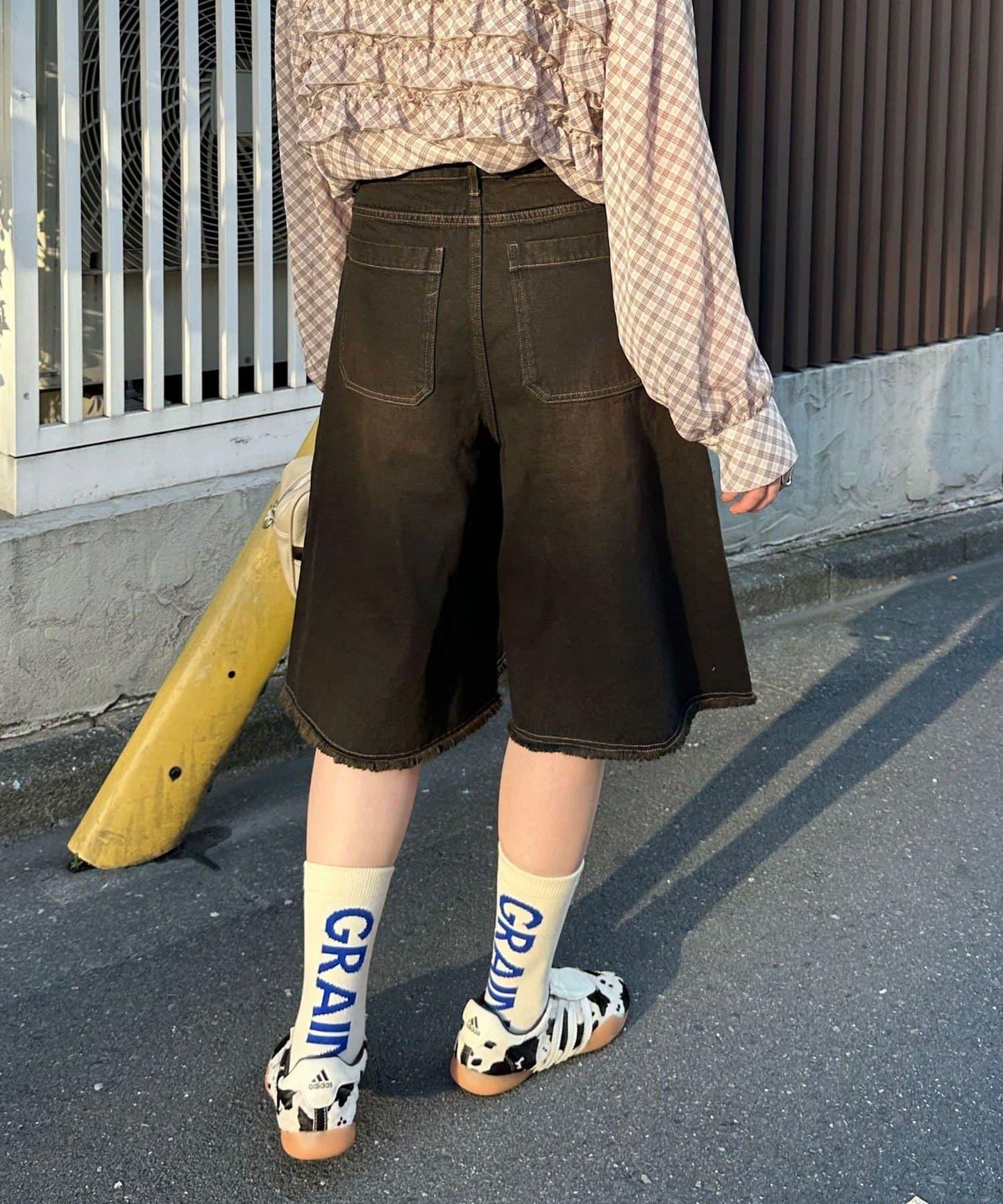 超破壞半身牛仔褲