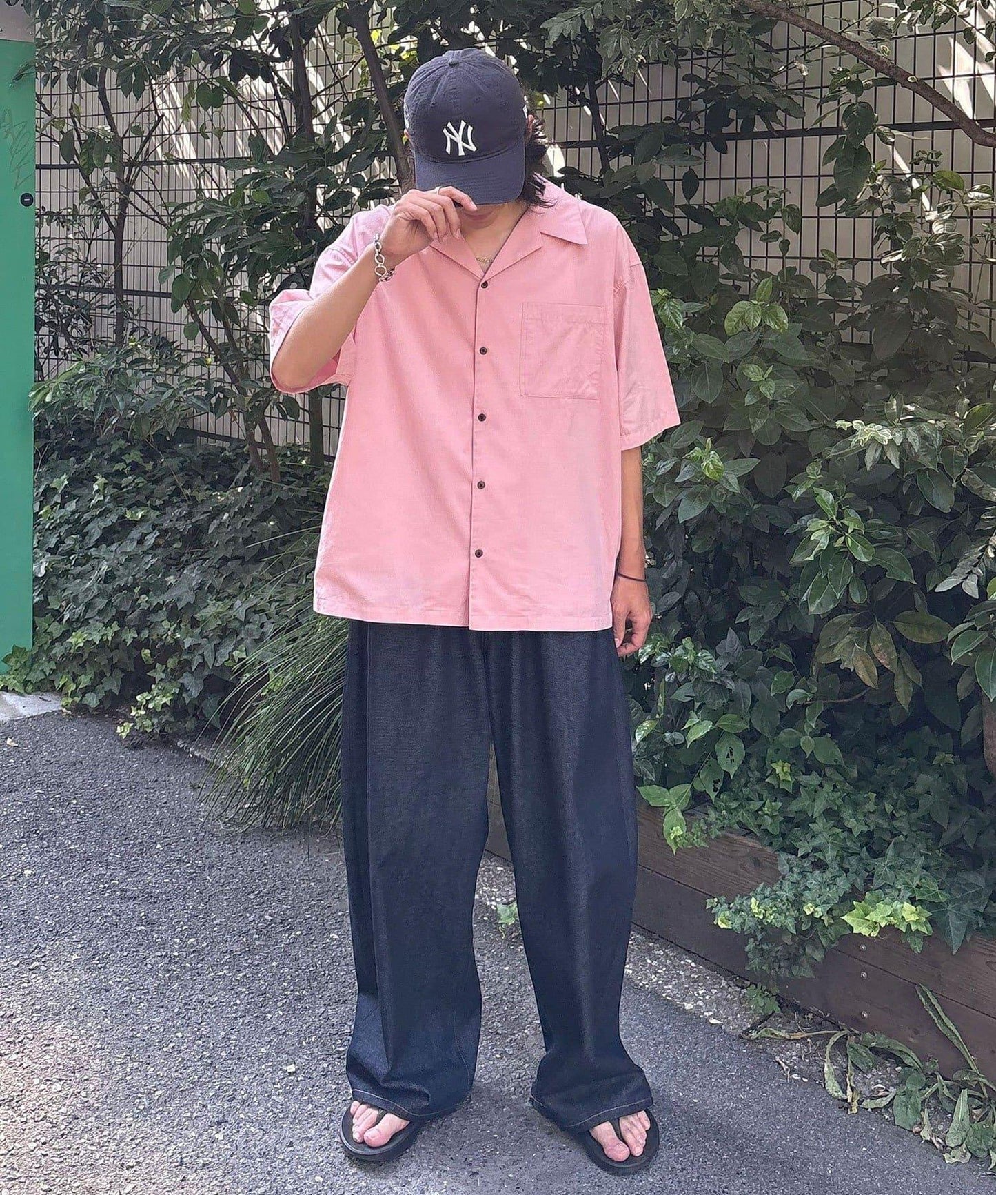 復古風開領襯衫