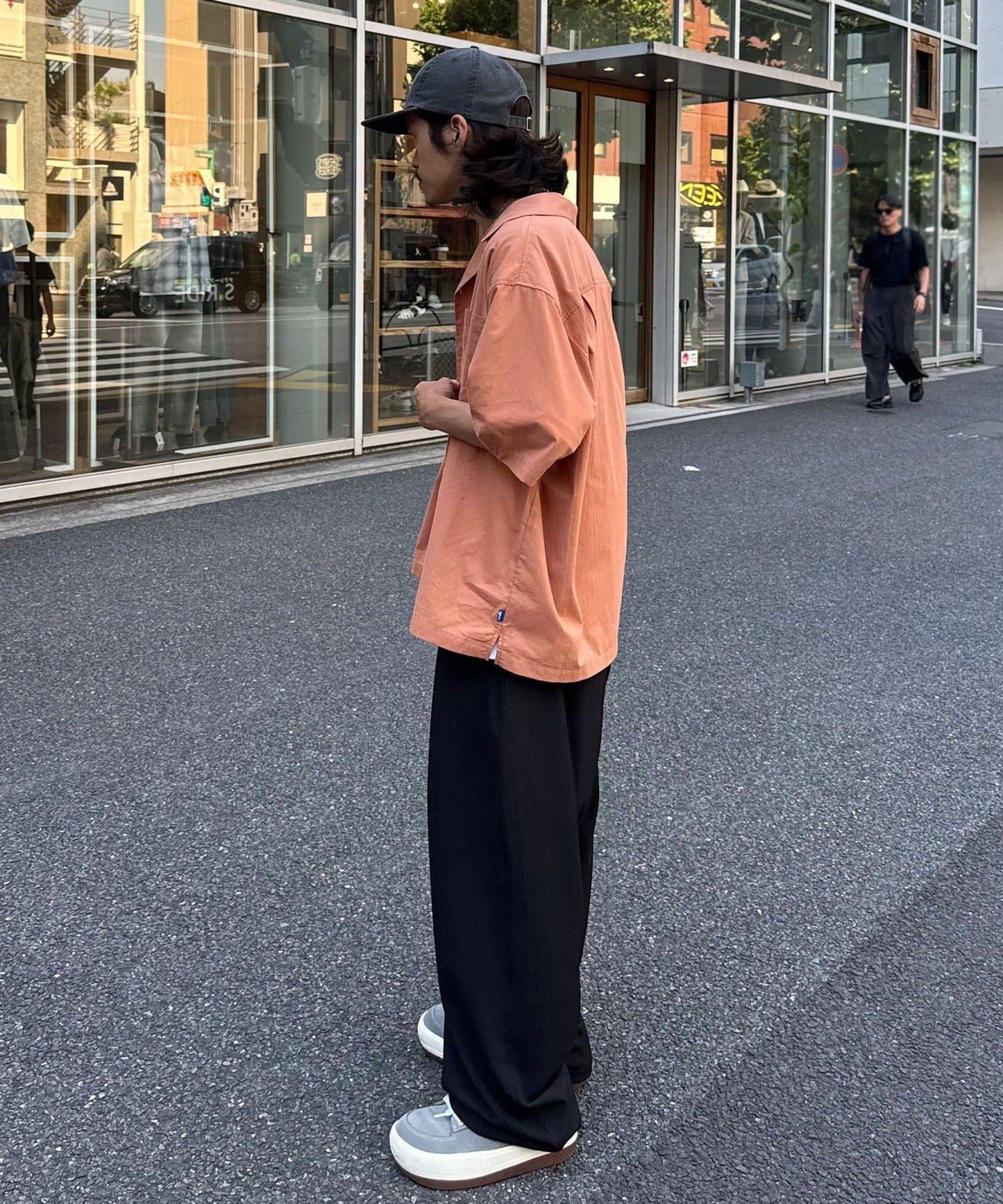 復古風開領襯衫