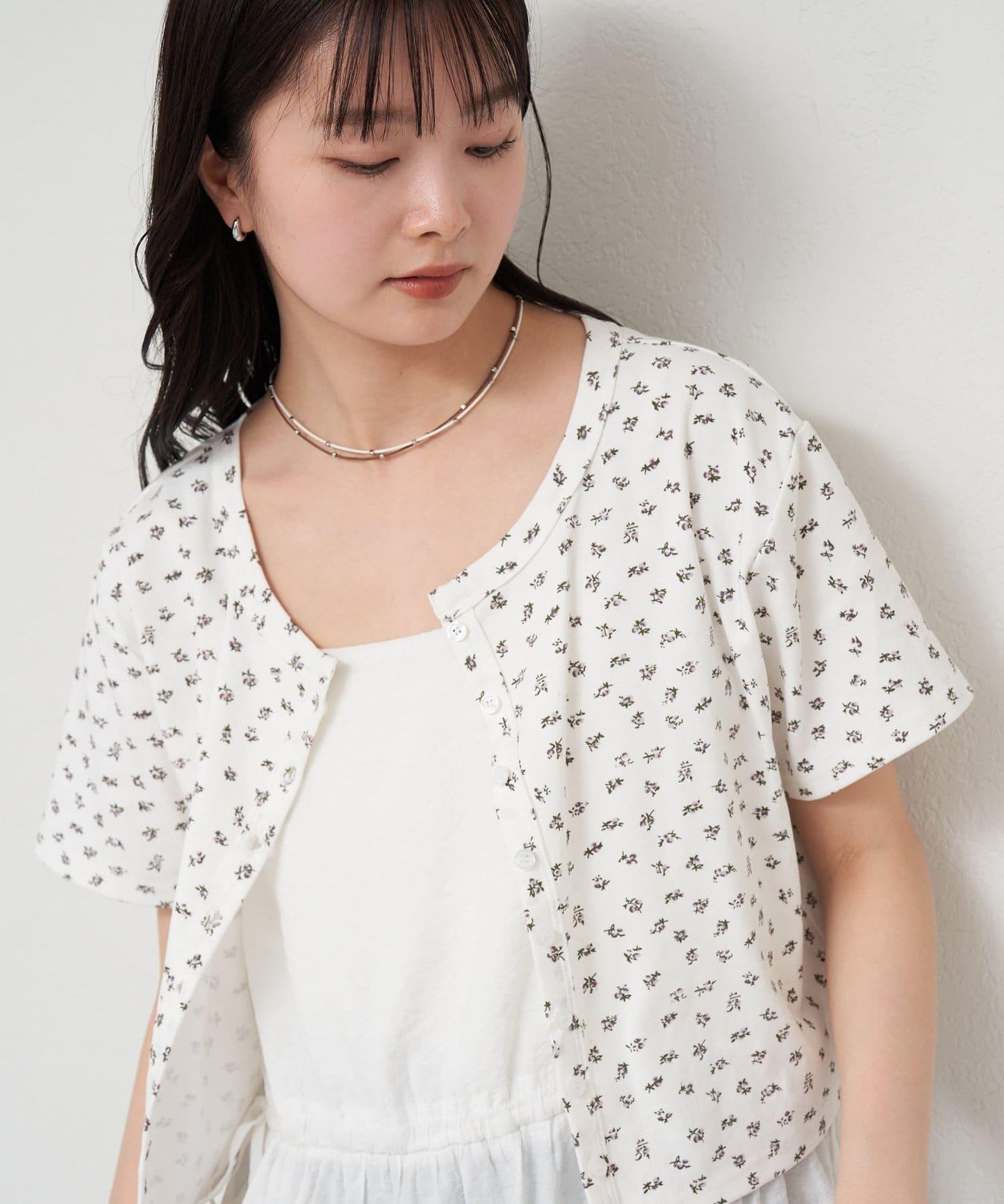 小花兒短款開衫