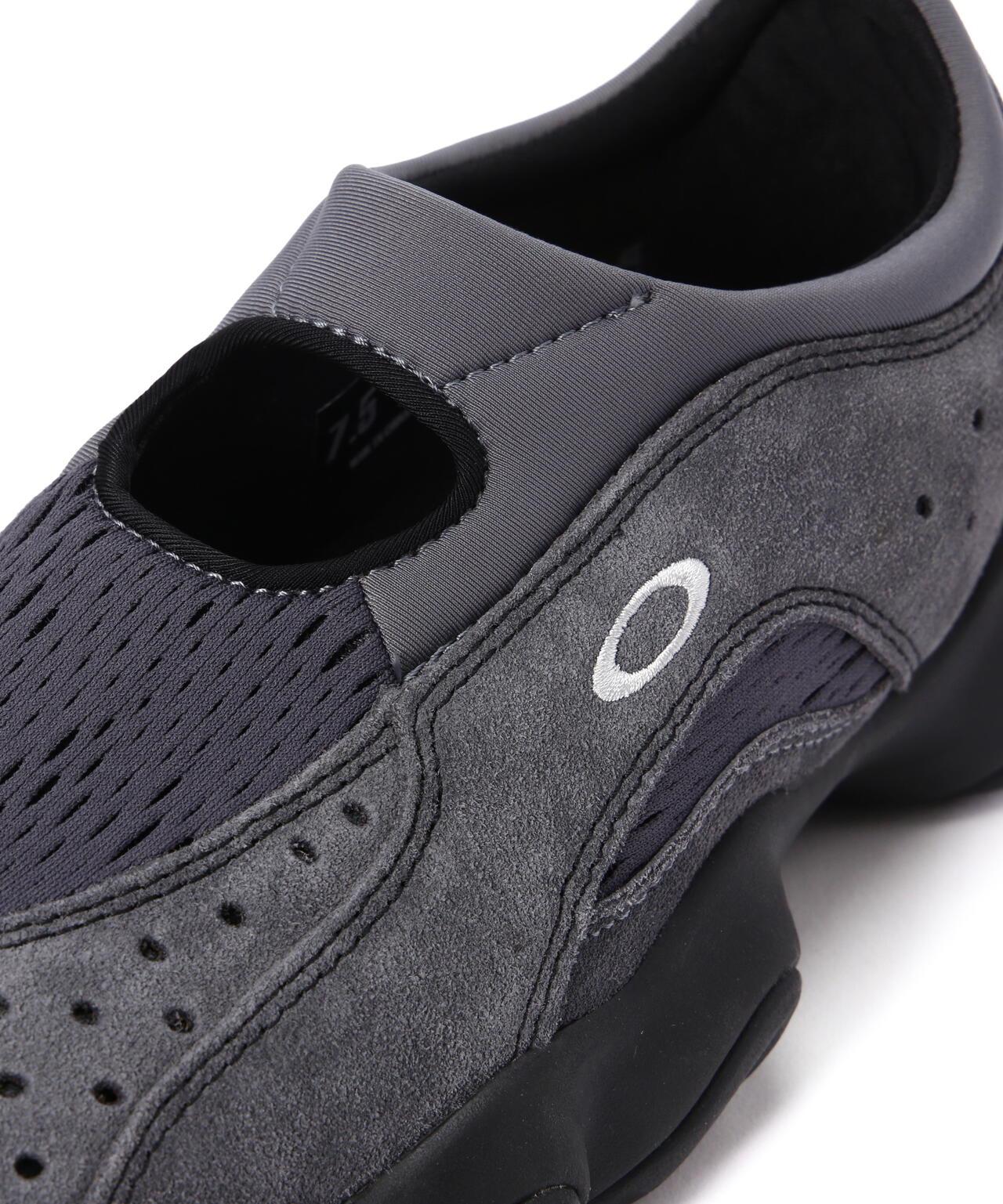 OAKLEY FACTORY TEAM/奧克利工廠隊 人體涼鞋