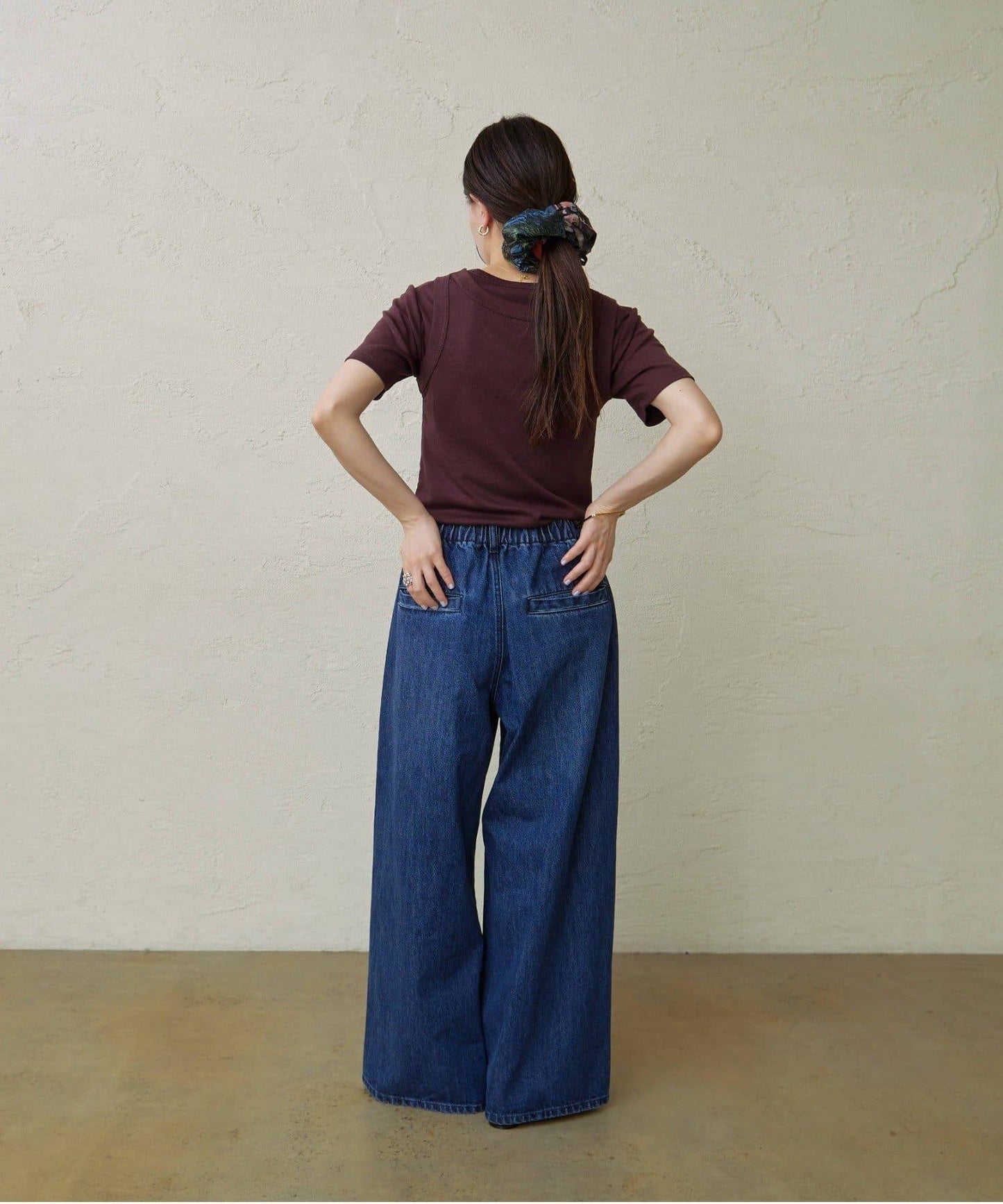 刺繡坦克頂