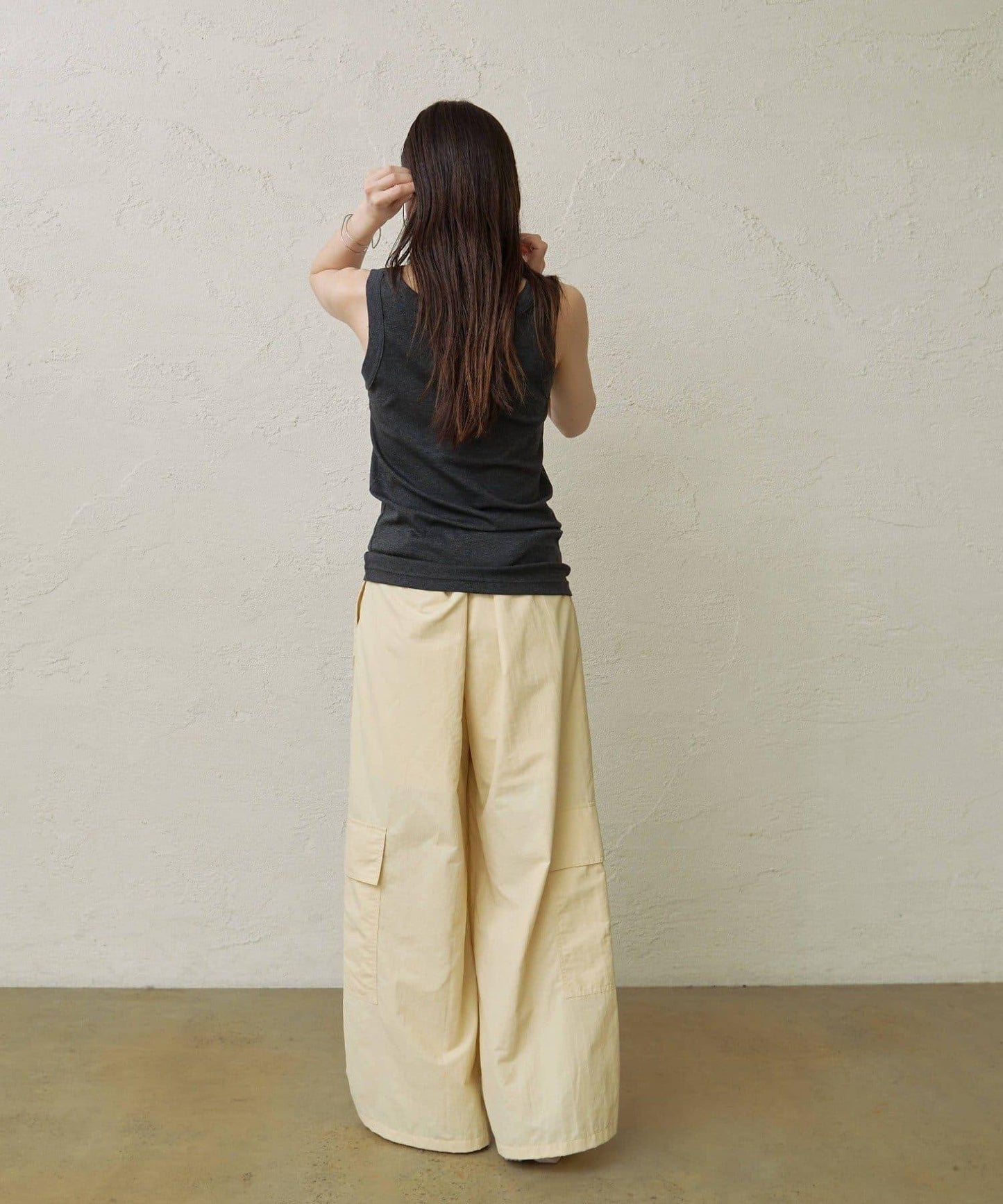 刺繡坦克頂
