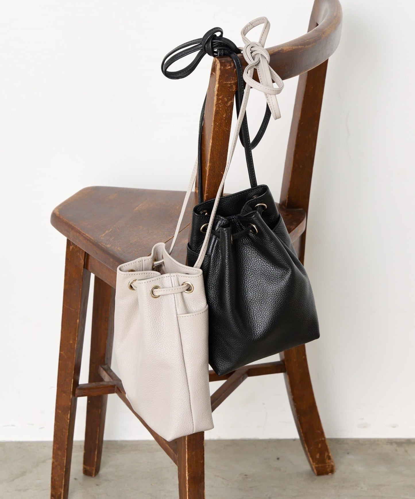 真皮迷你寬口袋包