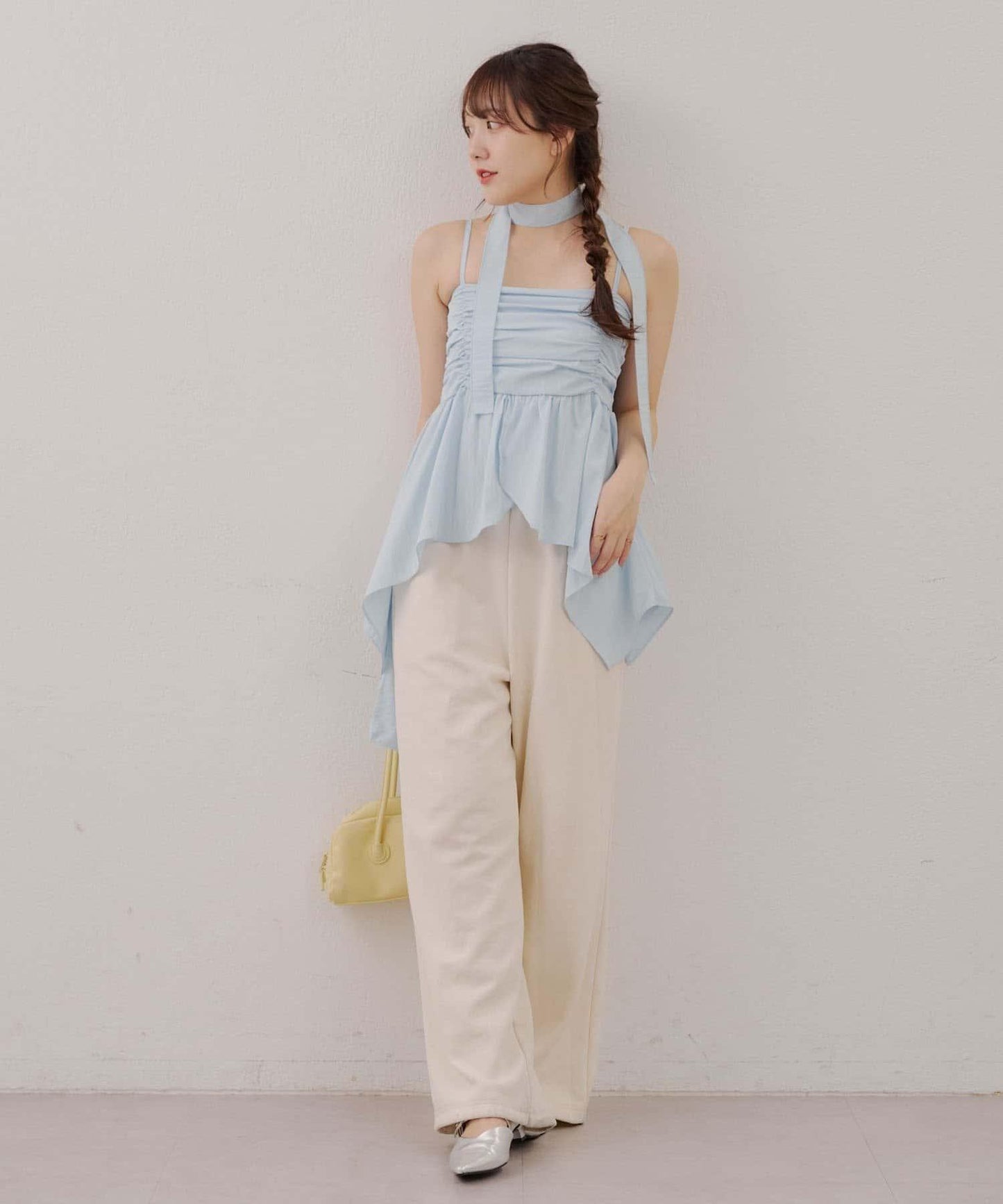 吊帶露臍裝配項鍊