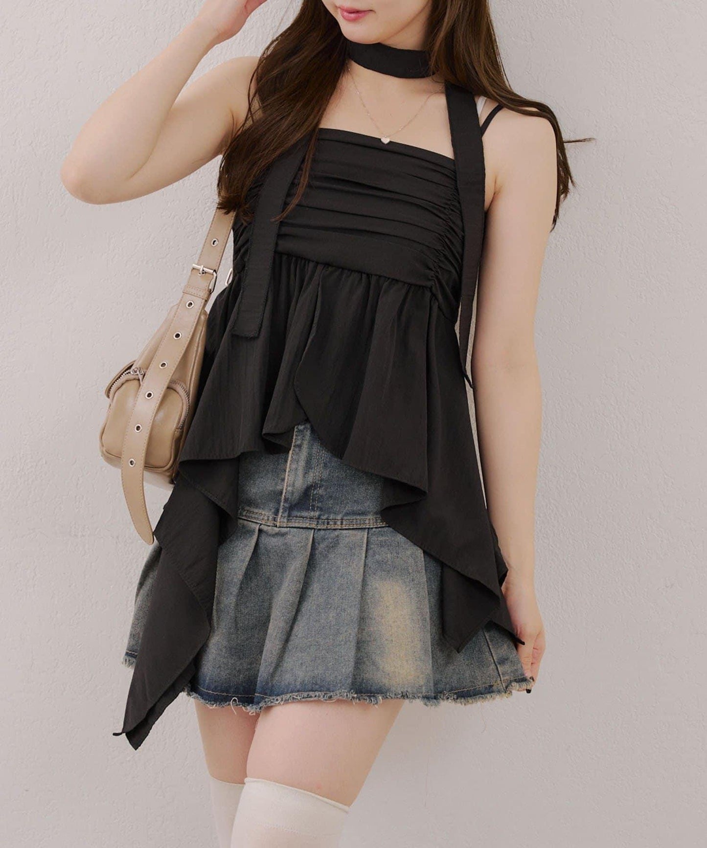 吊帶露臍裝配項鍊