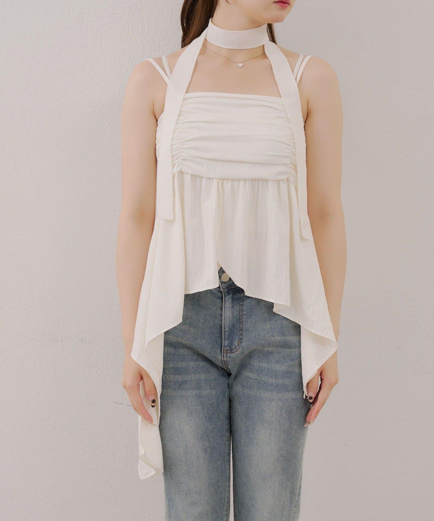 吊帶露臍裝配項鍊