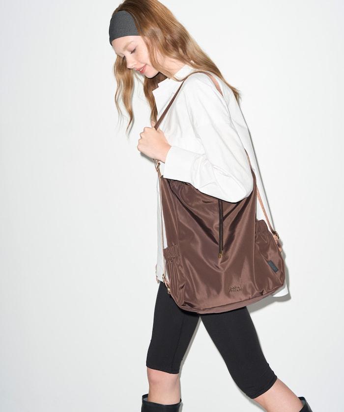 設計 2WAY 單把手包 / 肩包 / 雙肩揹包