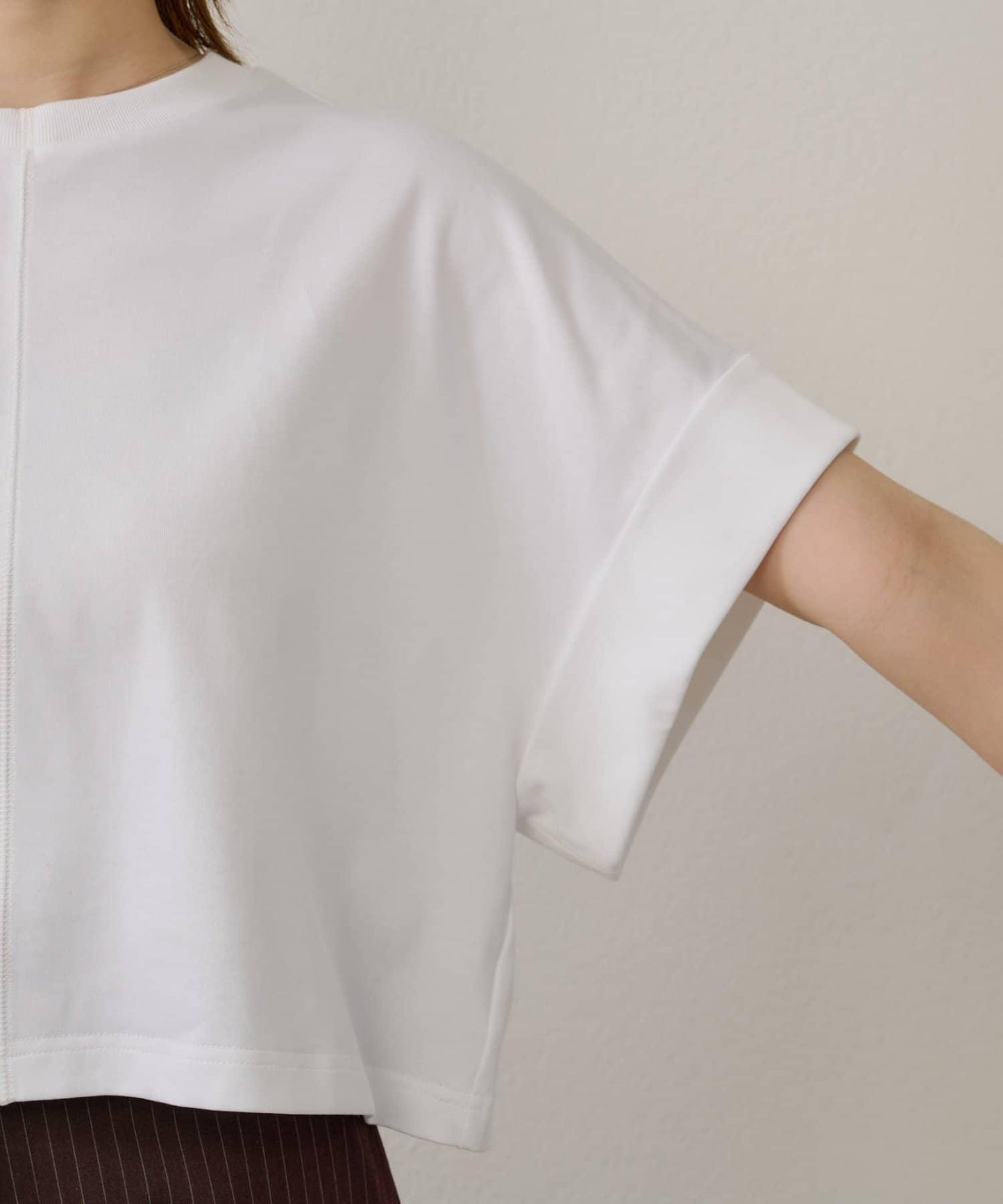 寬鬆袖口T-shirt