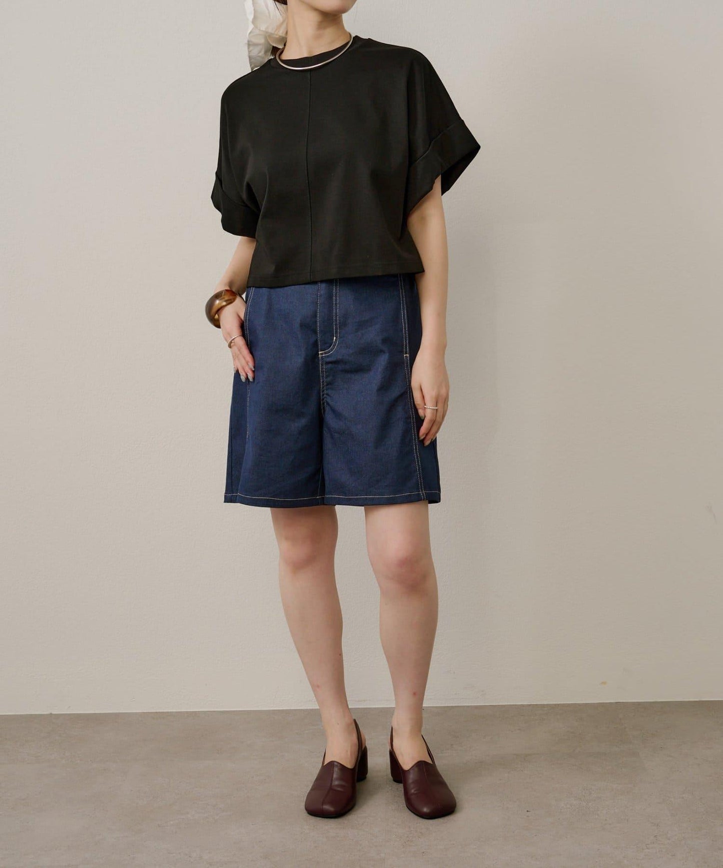 寬鬆袖口T-shirt