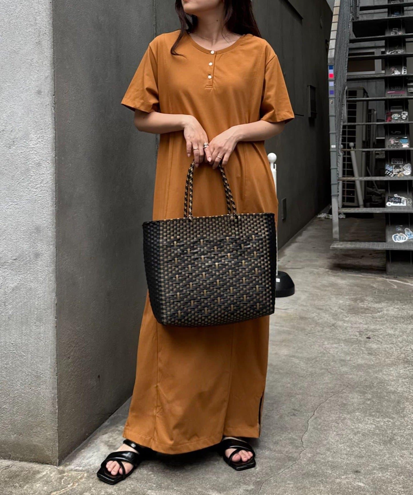 前後2way亨利領剪裁連衣裙