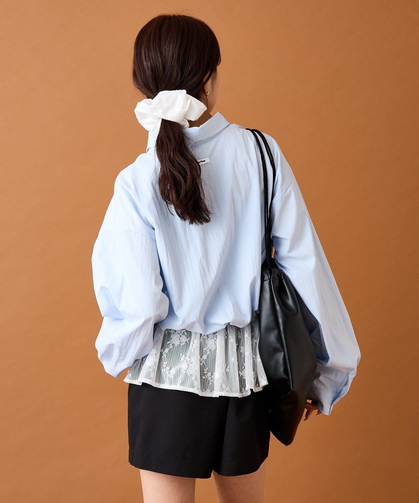 蕾絲對接襯衫
