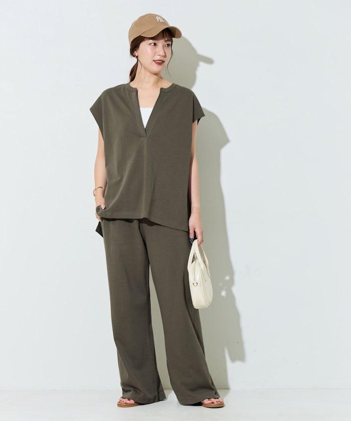 V領法式短袖褲裝套裝(T恤衫·休閒褲)