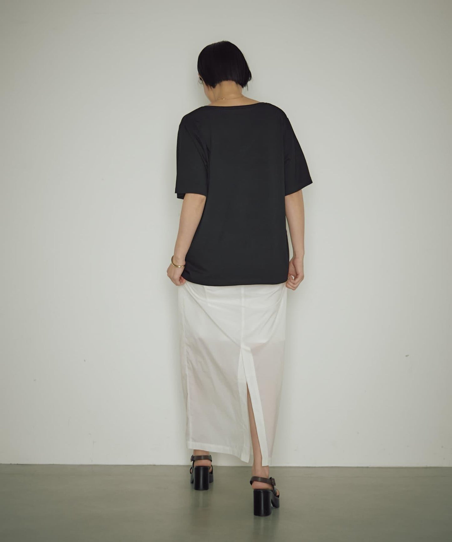 【自然風】透明尼龍緊身裙