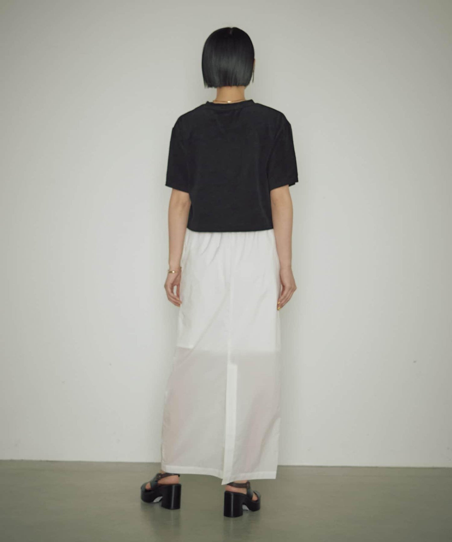 【自然風】透明尼龍緊身裙