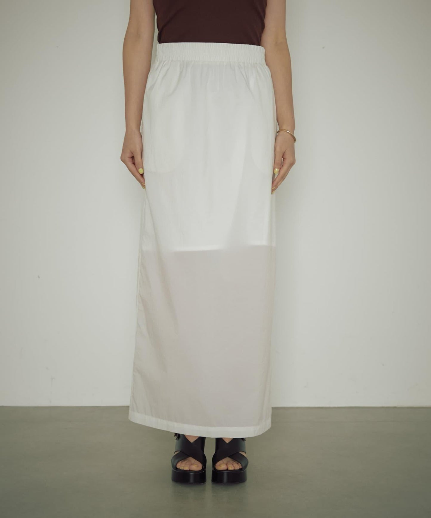 【自然風】透明尼龍緊身裙