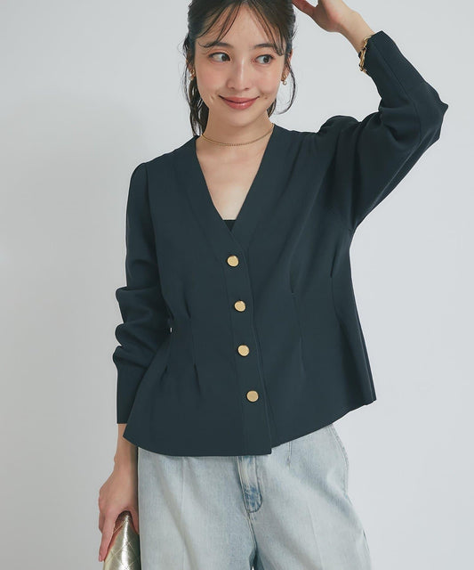 【提升風格效果】V領荷葉邊開衫