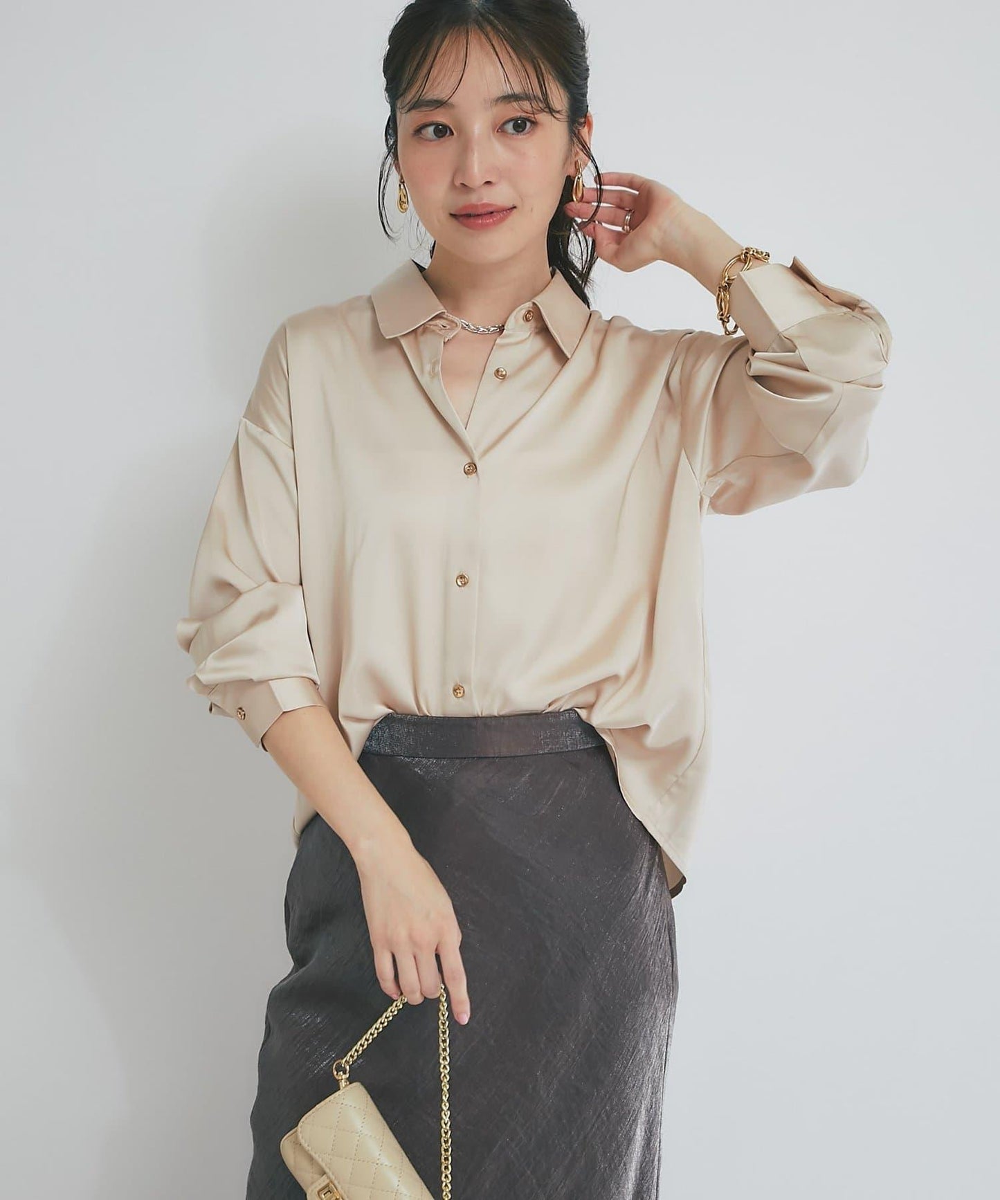 【美人顯瘦襯衫】輕瑩緞襯衫