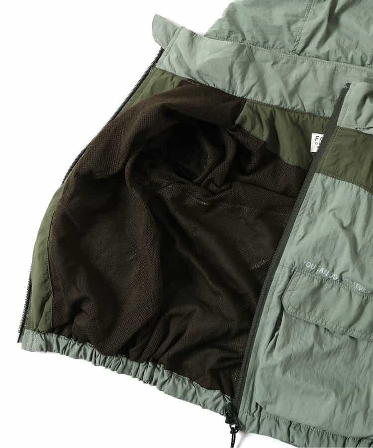 輕盈蓬鬆 防風外套_防水處理