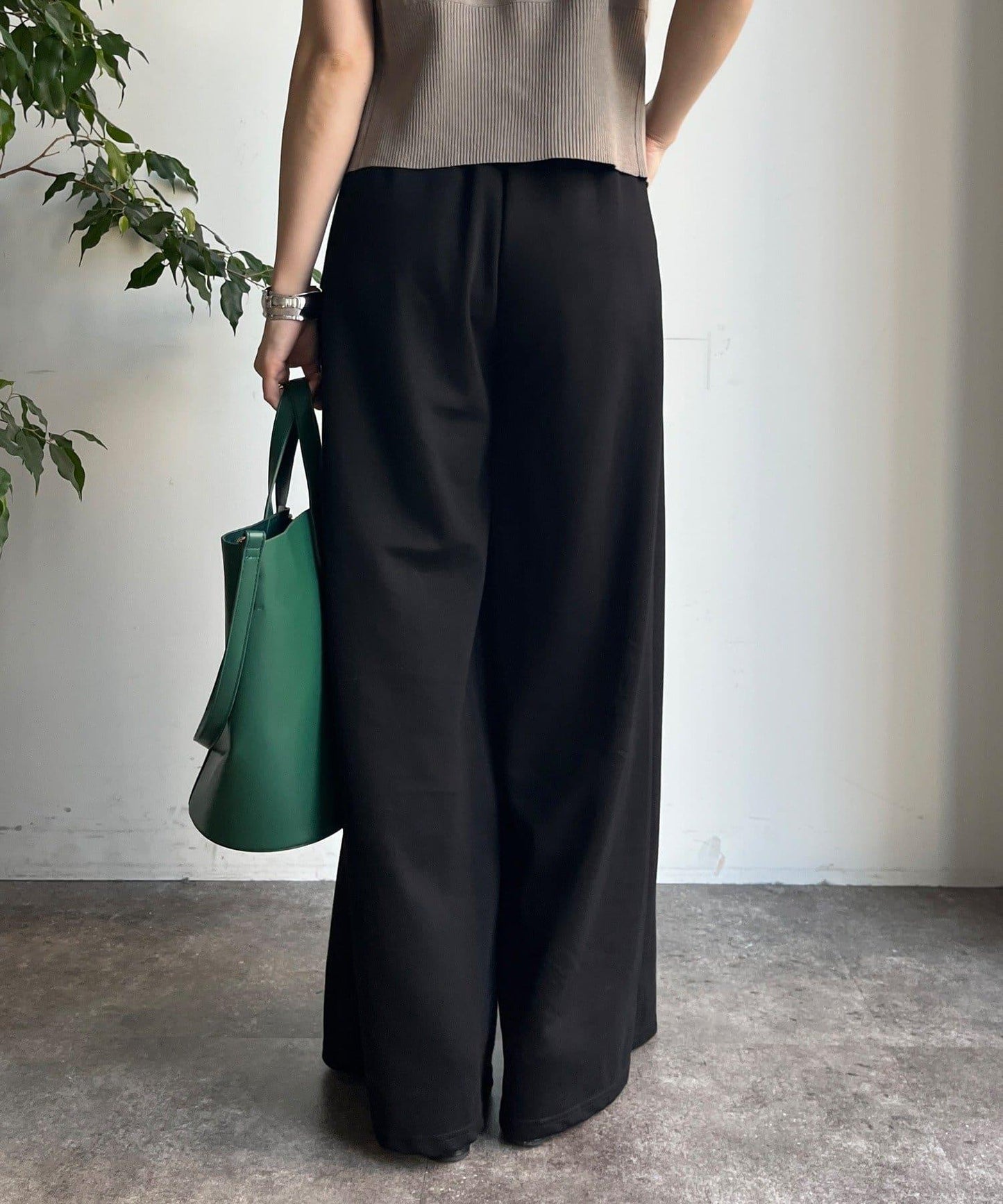 口袋褶皺寬鬆褲