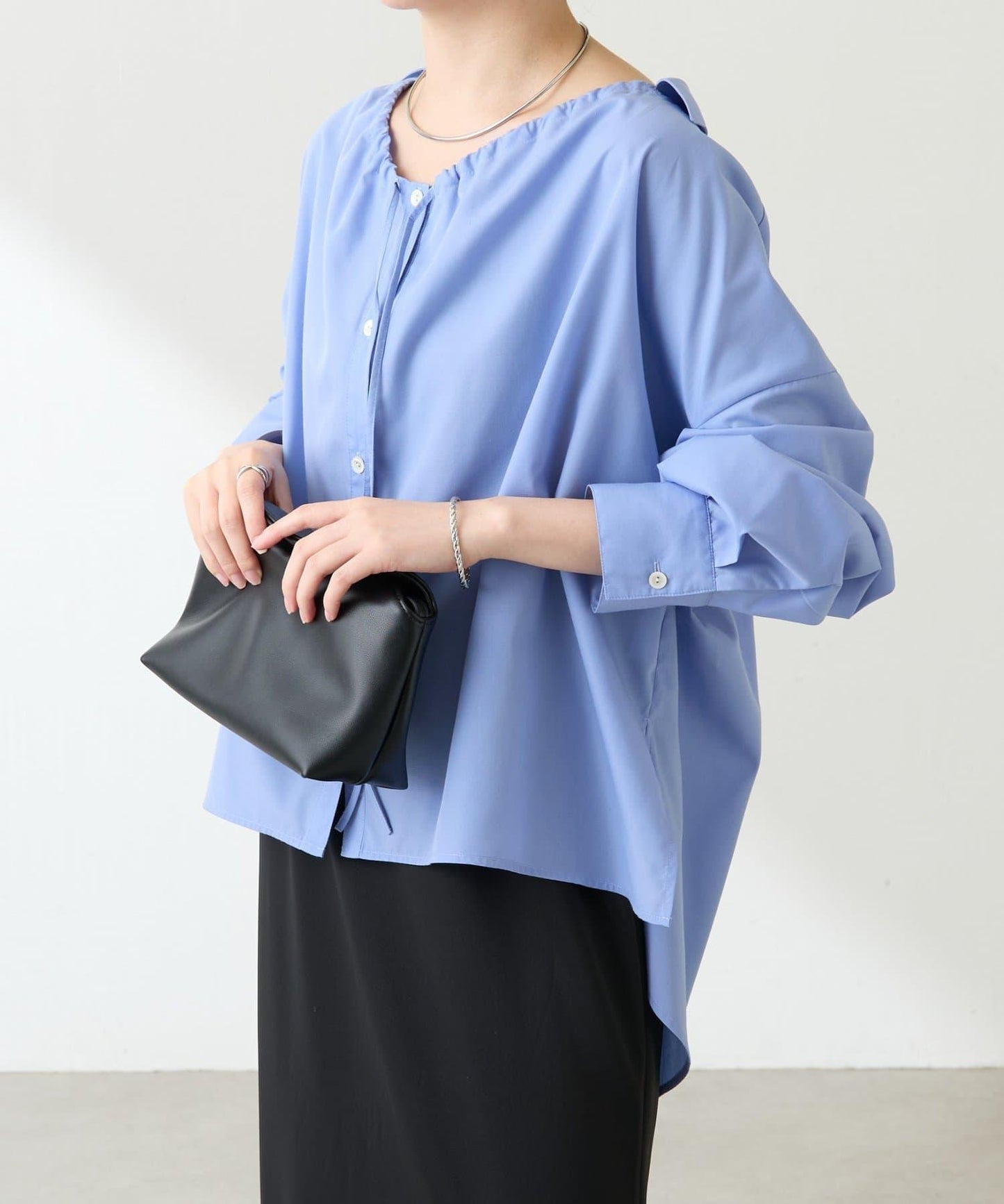 【可改變領口設計】領口褶皺襯衫