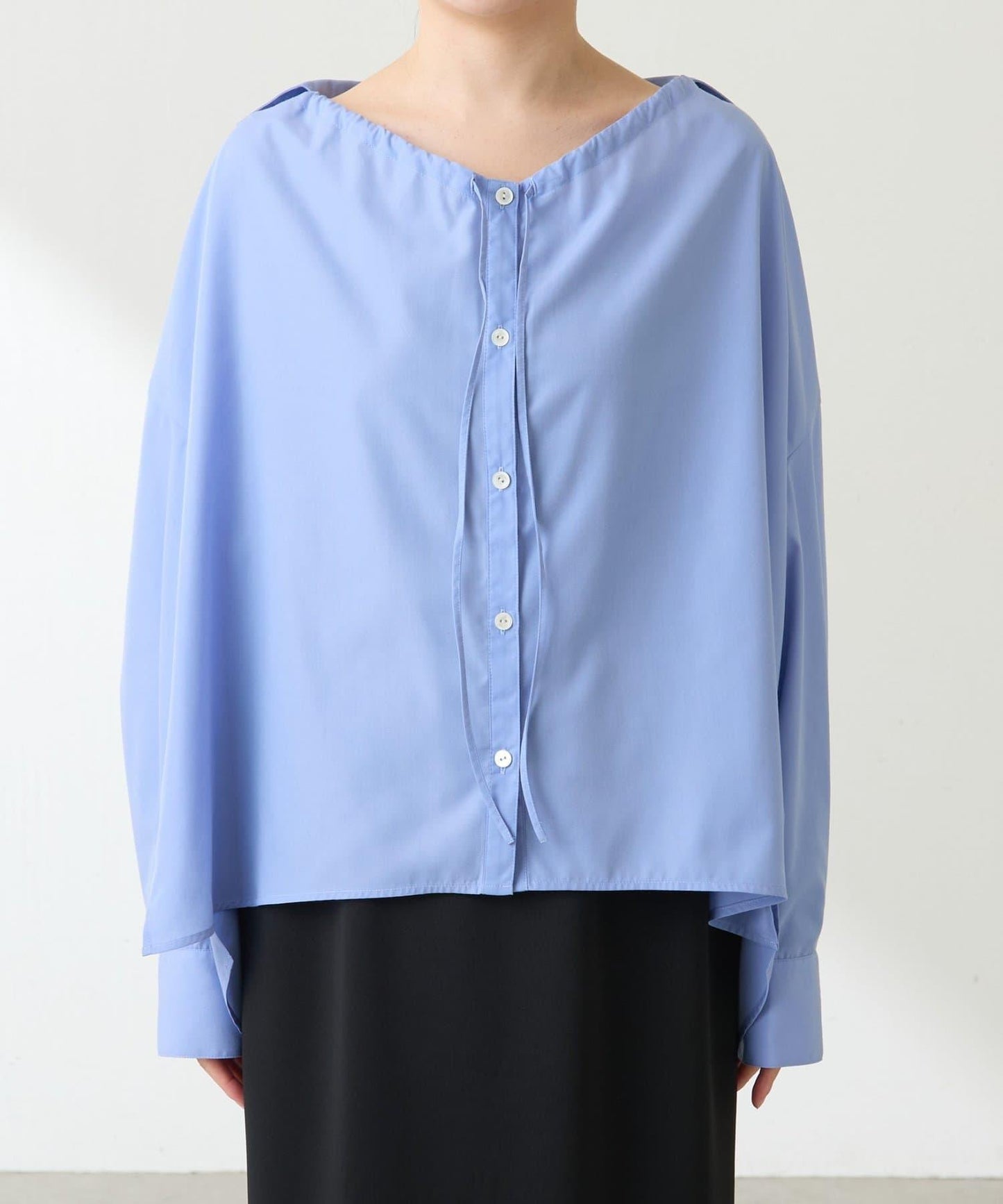 【可改變領口設計】領口褶皺襯衫