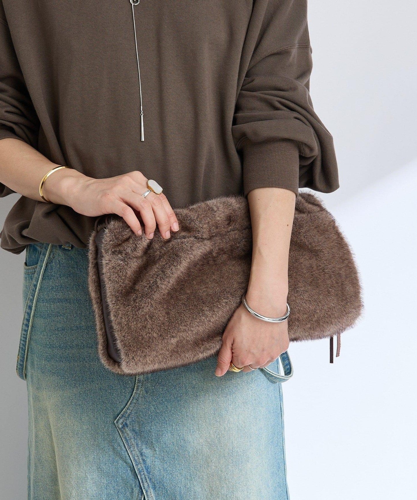 【提升季節氛圍】假毛繩提包