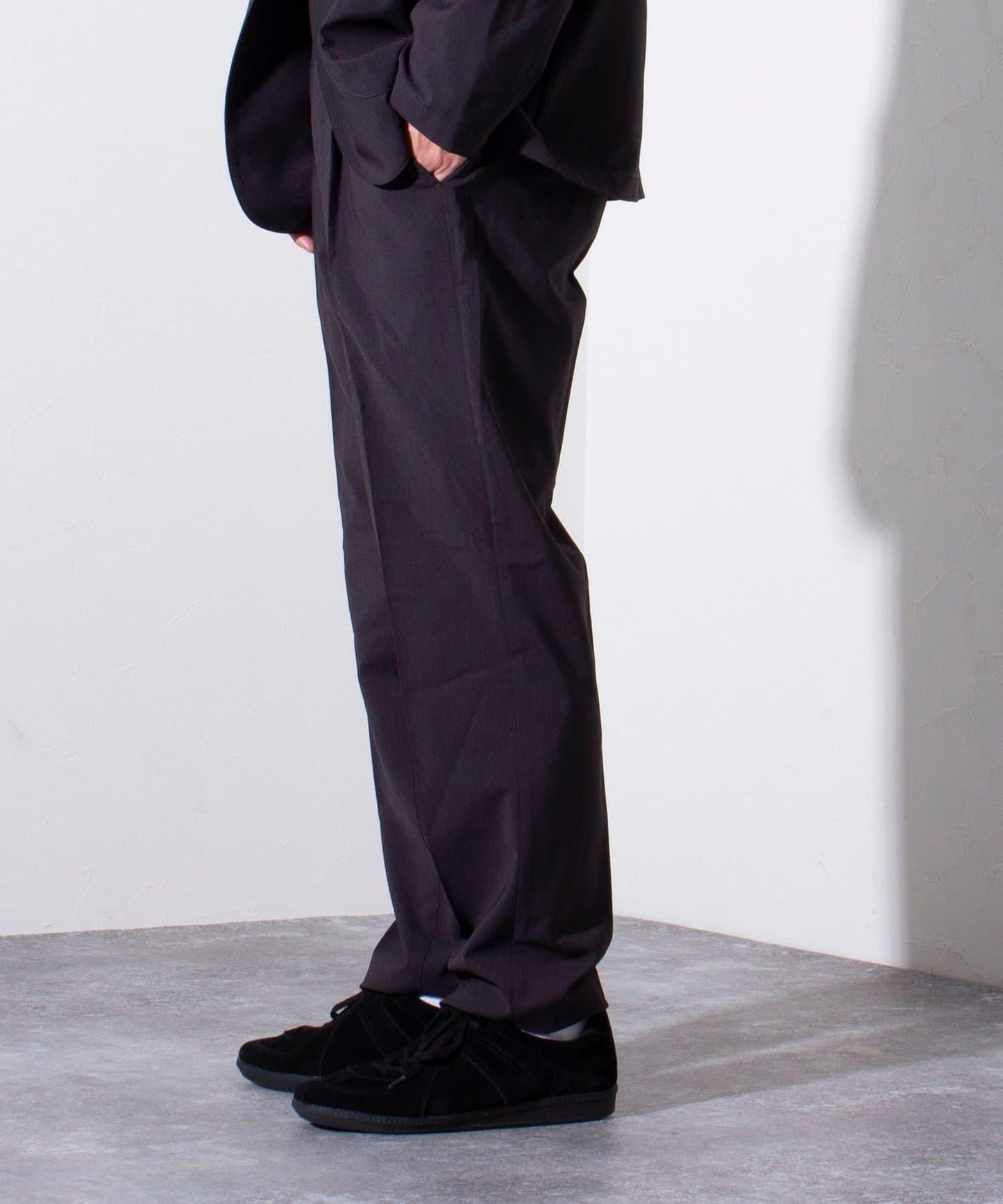 【GLOSTER】COOLMAX滌綸休閒褲 寬鬆褲