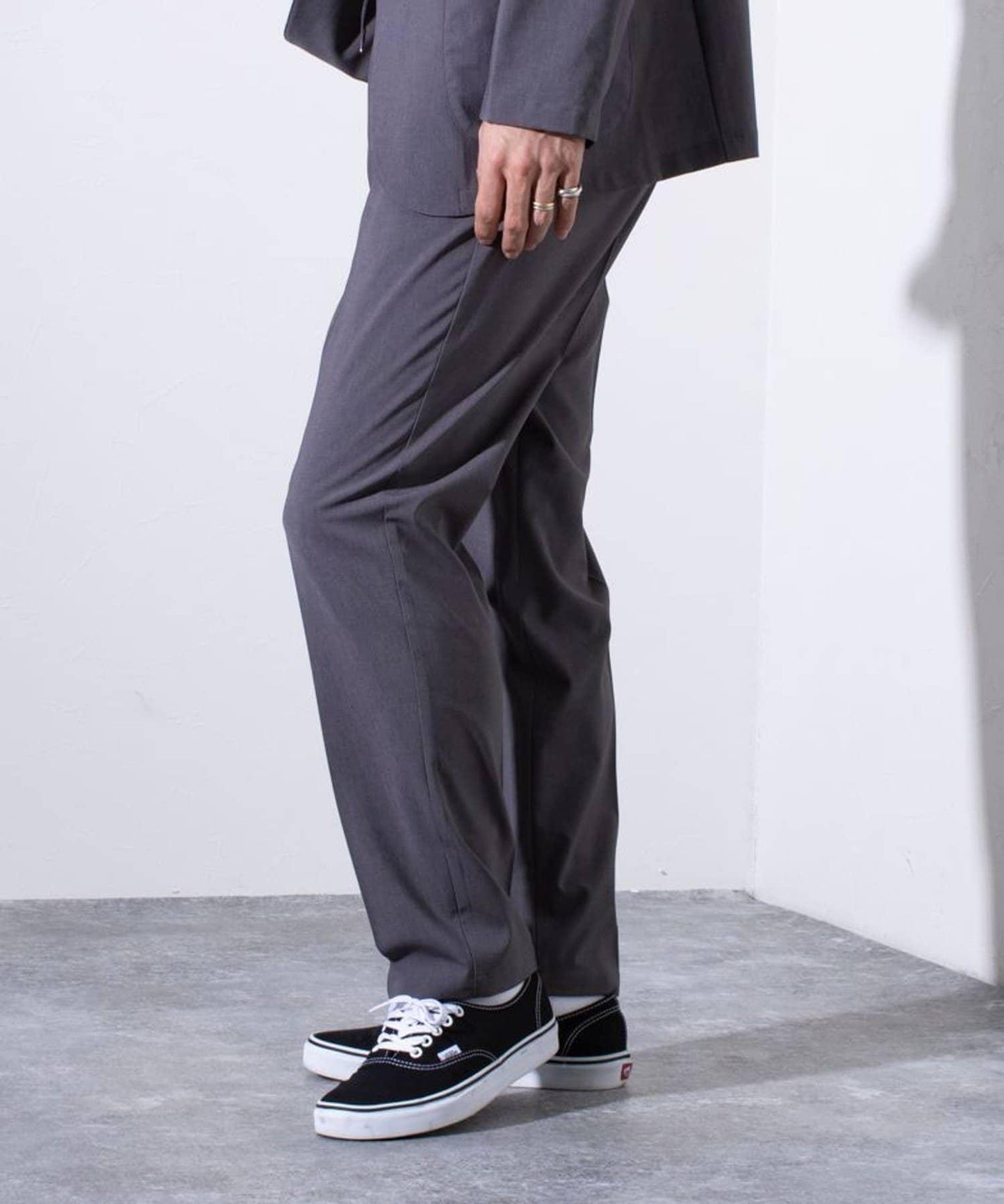【GLOSTER】COOLMAX滌綸休閒褲 寬鬆褲