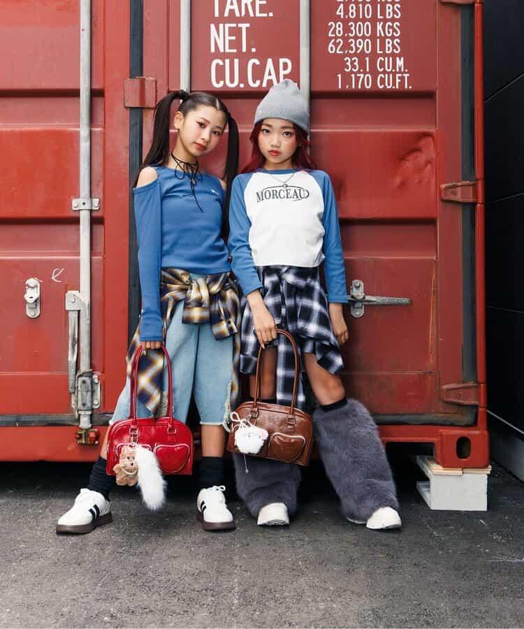 條紋休閒運動鞋