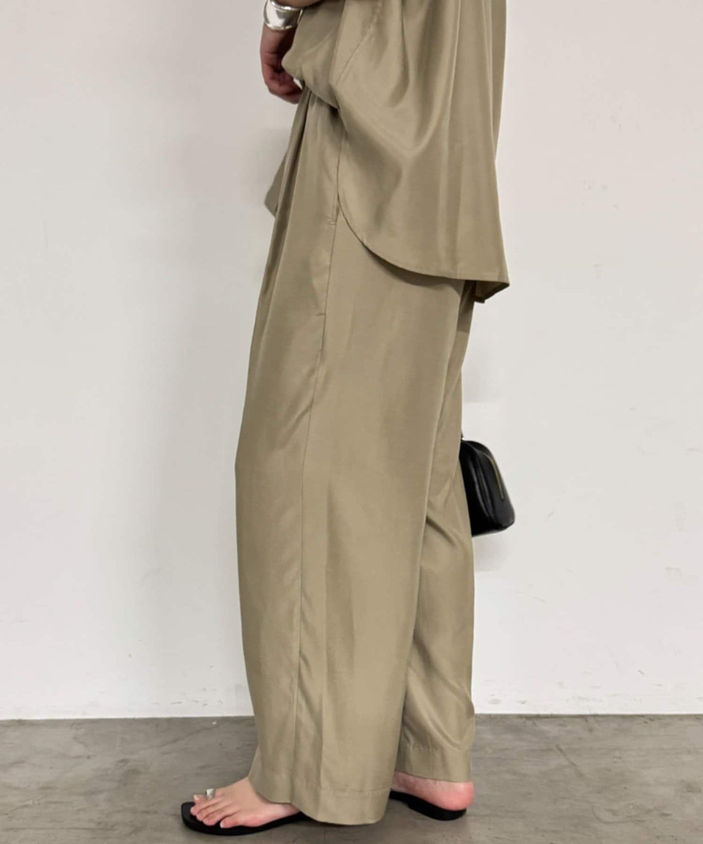 【Loungedress】荷葉邊休閒長褲